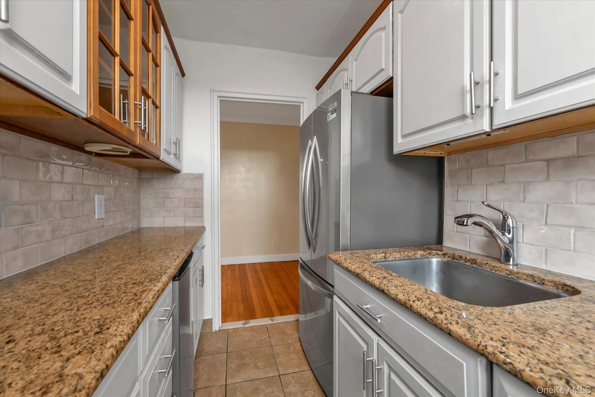 275 Maple Avenue, Hempstead, NY, 2 Bedrooms Bedrooms, 4 Rooms Rooms,1 BathroomBathrooms,Residential Lease,For Rent,Maple,0,987994 275 Maple Avenue, Hempstead, NY, 2 Bedrooms Bedrooms, 4 Rooms Rooms,1 BathroomBathrooms,Residential Lease,For Rent,Maple,0,987994