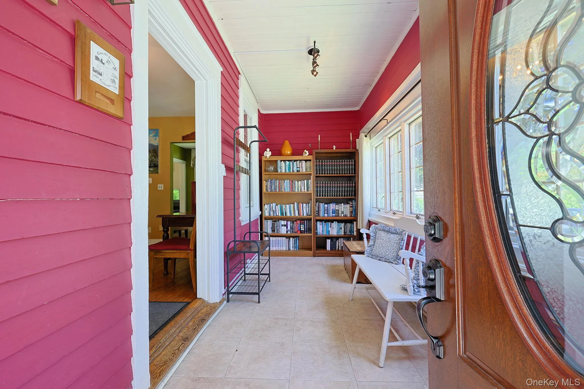 Entry/Sunroom/Study with baseboard heat Entry/Sunroom/Study with baseboard heat