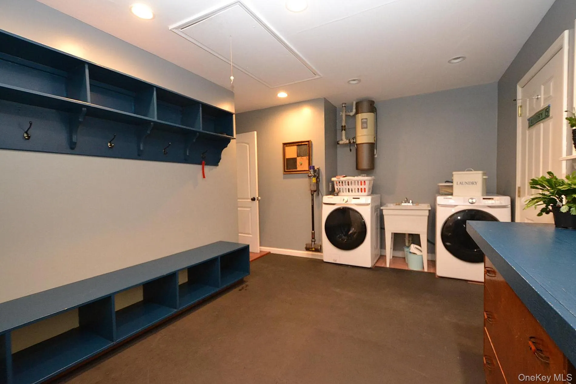 30 Myrtle Lane, Brookhaven, NY, 4 Bedrooms Bedrooms, 11 Rooms Rooms,2 BathroomsBathrooms,Residential,For Rent,Myrtle,0,988007 30 Myrtle Lane, Brookhaven, NY, 4 Bedrooms Bedrooms, 11 Rooms Rooms,2 BathroomsBathrooms,Residential,For Rent,Myrtle,0,988007