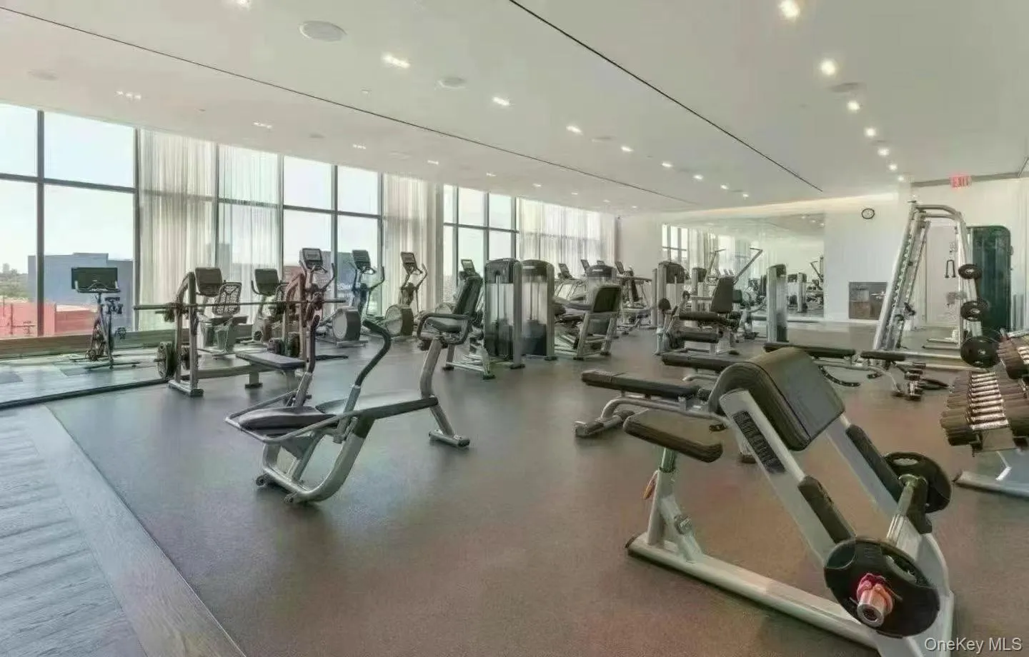 131-03 40th Road, New York, NY, 1 Bedroom Bedrooms, 3 Rooms Rooms,1 BathroomBathrooms,Residential,For Rent,40th,0,KEY988014 131-03 40th Road, New York, NY, 1 Bedroom Bedrooms, 3 Rooms Rooms,1 BathroomBathrooms,Residential,For Rent,40th,0,KEY988014
