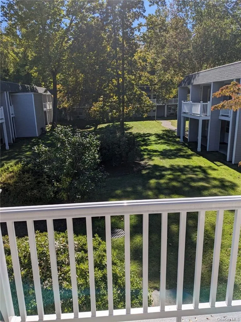 10 Wild Oaks Road, Lewisboro, NY, 1 Bedroom Bedrooms, 3 Rooms Rooms,1 BathroomBathrooms,Residential Lease,For Rent,Wild Oaks,0,988029 10 Wild Oaks Road, Lewisboro, NY, 1 Bedroom Bedrooms, 3 Rooms Rooms,1 BathroomBathrooms,Residential Lease,For Rent,Wild Oaks,0,988029