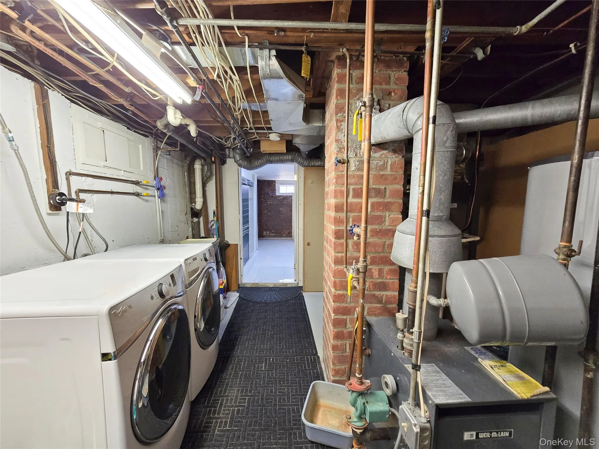 29 Tenafly Drive, Hempstead, NY, 5 Bedrooms Bedrooms, 10 Rooms Rooms,3 BathroomsBathrooms,Residential,For Rent,Tenafly,0,988032 29 Tenafly Drive, Hempstead, NY, 5 Bedrooms Bedrooms, 10 Rooms Rooms,3 BathroomsBathrooms,Residential,For Rent,Tenafly,0,988032