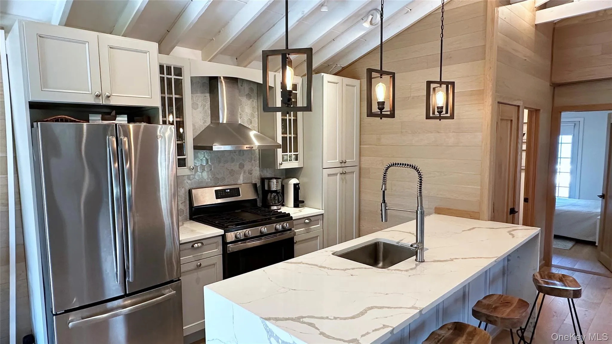 Kitchen with Kitchen Peninsula and Modern updated stainless appliances Kitchen with Kitchen Peninsula and Modern updated stainless appliances