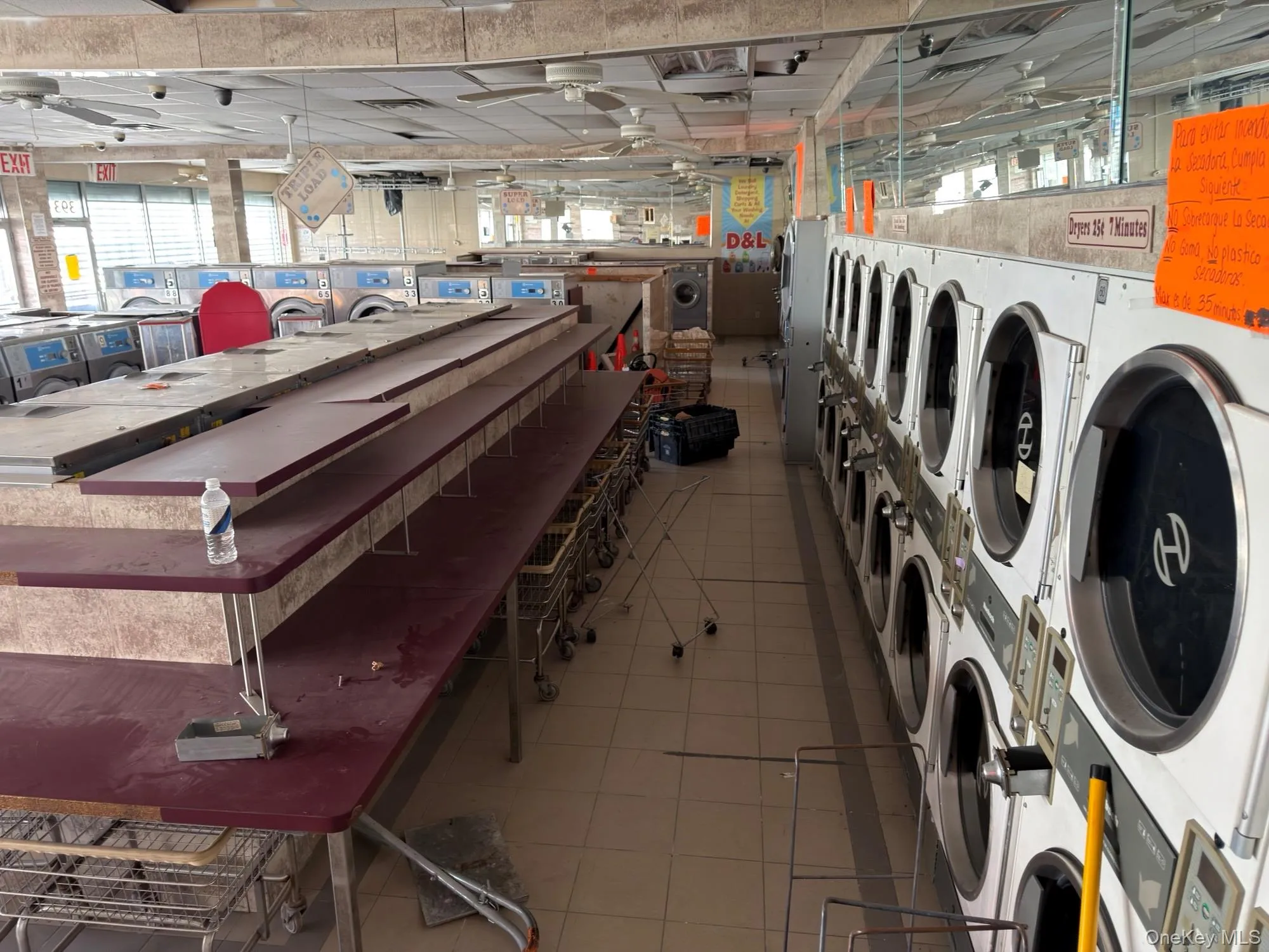 393 Tompkins Avenue, New York, NY, ,Commercial Lease,For Rent,Tompkins,0,988038 393 Tompkins Avenue, New York, NY, ,Commercial Lease,For Rent,Tompkins,0,988038