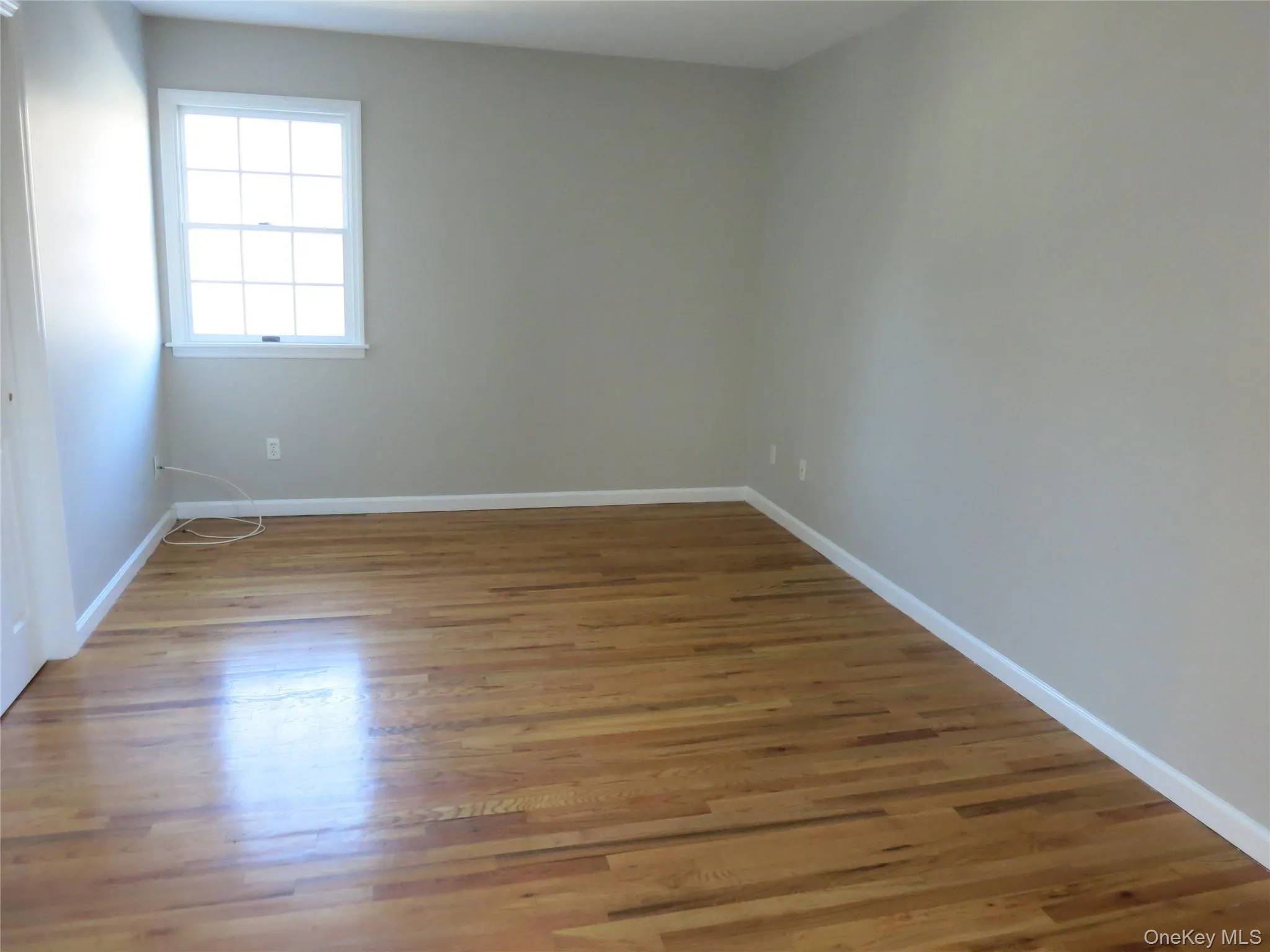 56 Linwood Road, North Hempstead, NY, 2 Bedrooms Bedrooms, 5 Rooms Rooms,2 BathroomsBathrooms,Residential Lease,For Rent,Linwood,0,988063 56 Linwood Road, North Hempstead, NY, 2 Bedrooms Bedrooms, 5 Rooms Rooms,2 BathroomsBathrooms,Residential Lease,For Rent,Linwood,0,988063