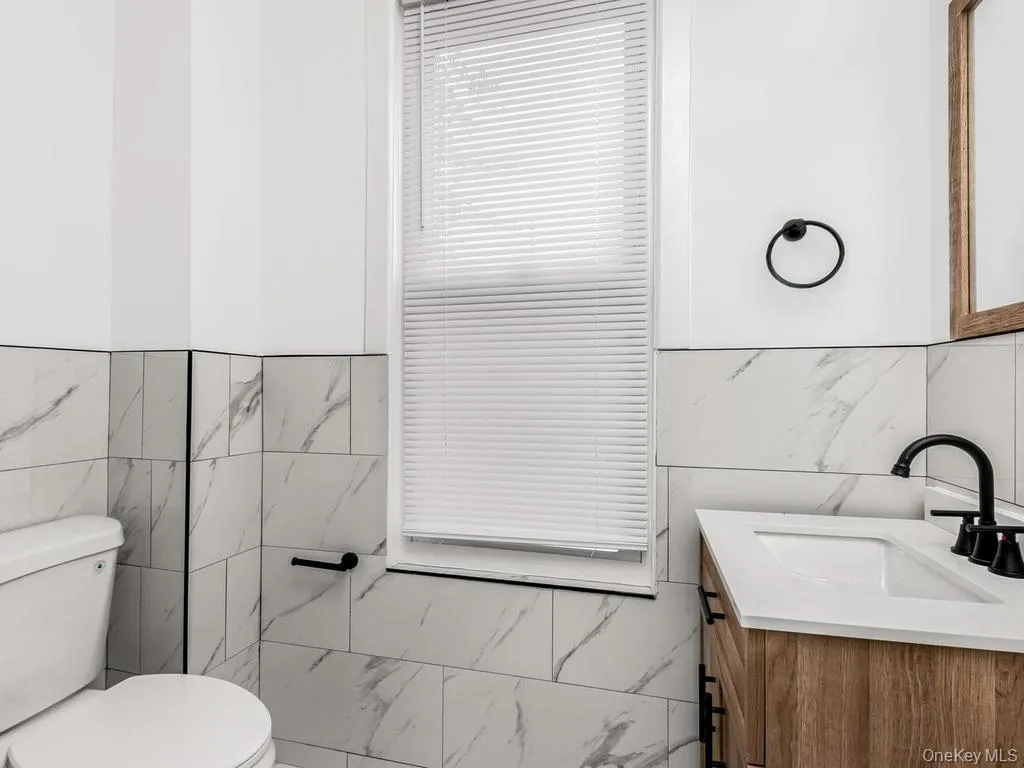 1218 Havemeyer Avenue, New York, NY, 5 Bedrooms Bedrooms, 7 Rooms Rooms,2 BathroomsBathrooms,Residential,For Rent,Havemeyer,0,988073 1218 Havemeyer Avenue, New York, NY, 5 Bedrooms Bedrooms, 7 Rooms Rooms,2 BathroomsBathrooms,Residential,For Rent,Havemeyer,0,988073