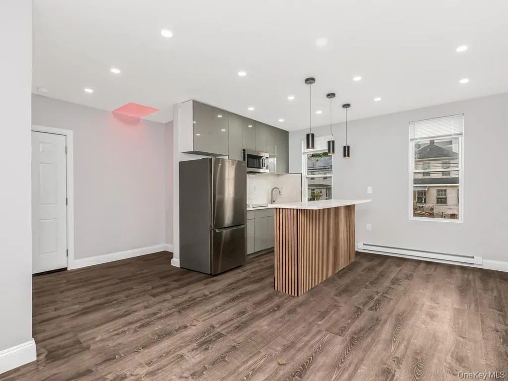1218 Havemeyer Avenue, New York, NY, 5 Bedrooms Bedrooms, 7 Rooms Rooms,2 BathroomsBathrooms,Residential,For Rent,Havemeyer,0,988073 1218 Havemeyer Avenue, New York, NY, 5 Bedrooms Bedrooms, 7 Rooms Rooms,2 BathroomsBathrooms,Residential,For Rent,Havemeyer,0,988073
