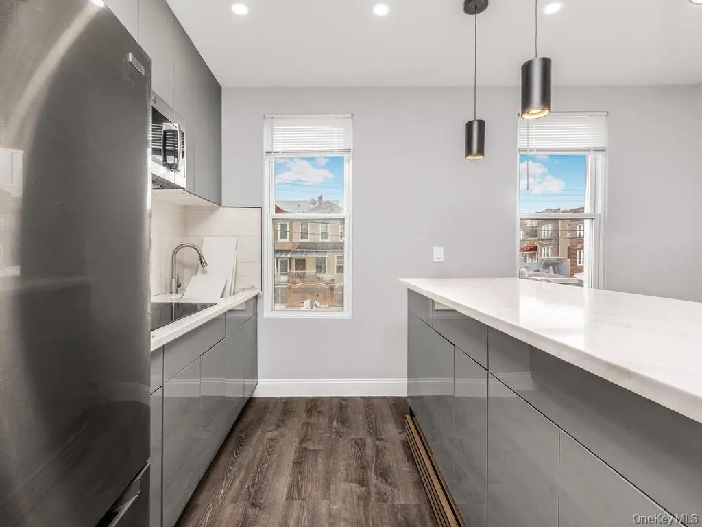 1218 Havemeyer Avenue, New York, NY, 5 Bedrooms Bedrooms, 7 Rooms Rooms,2 BathroomsBathrooms,Residential,For Rent,Havemeyer,0,988073 1218 Havemeyer Avenue, New York, NY, 5 Bedrooms Bedrooms, 7 Rooms Rooms,2 BathroomsBathrooms,Residential,For Rent,Havemeyer,0,988073