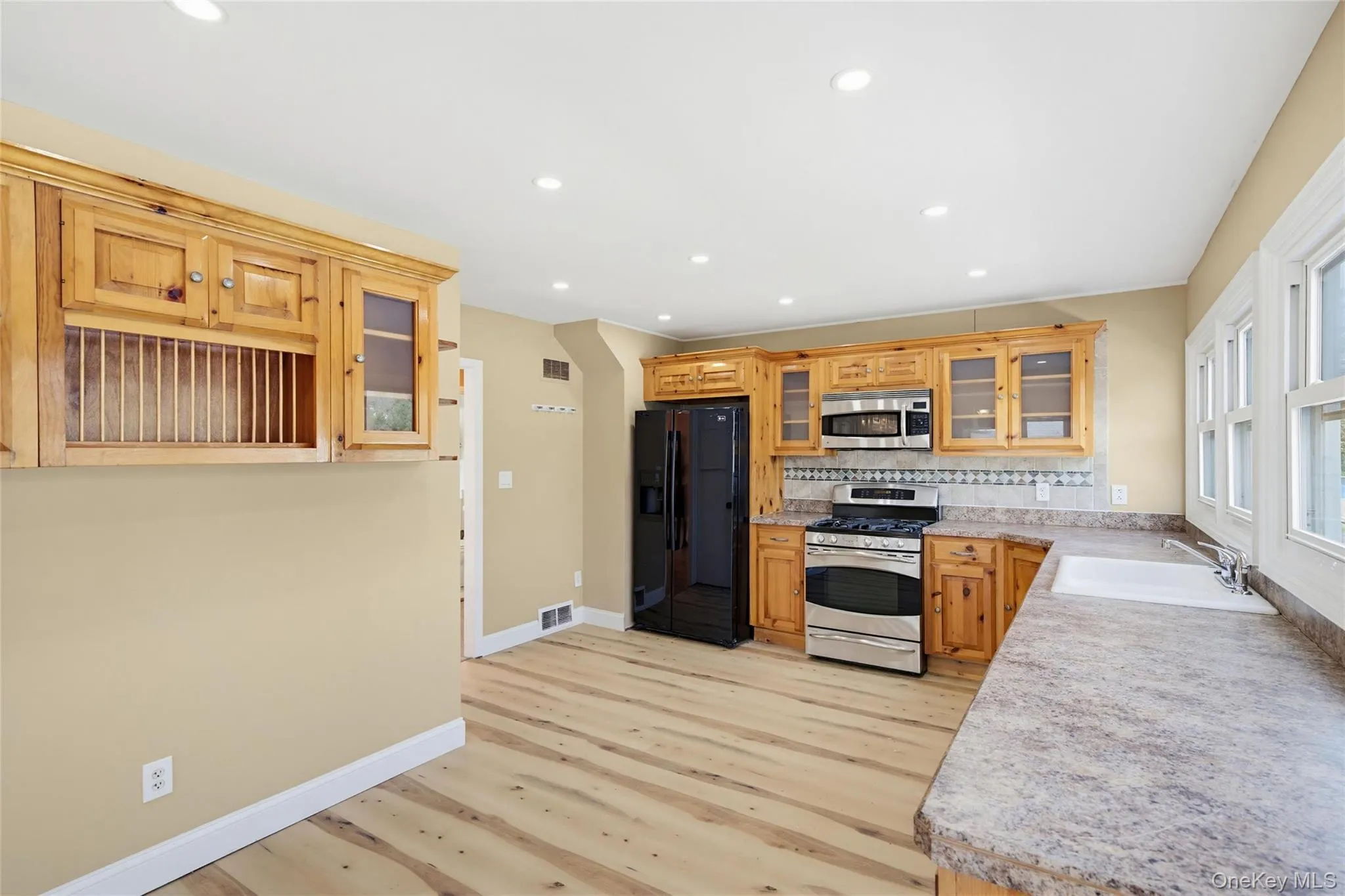 48 Quaker Hill Road, Monroe, NY, 4 Bedrooms Bedrooms, 9 Rooms Rooms,2 BathroomsBathrooms,Residential,For Rent,Quaker Hill,0,988078 48 Quaker Hill Road, Monroe, NY, 4 Bedrooms Bedrooms, 9 Rooms Rooms,2 BathroomsBathrooms,Residential,For Rent,Quaker Hill,0,988078