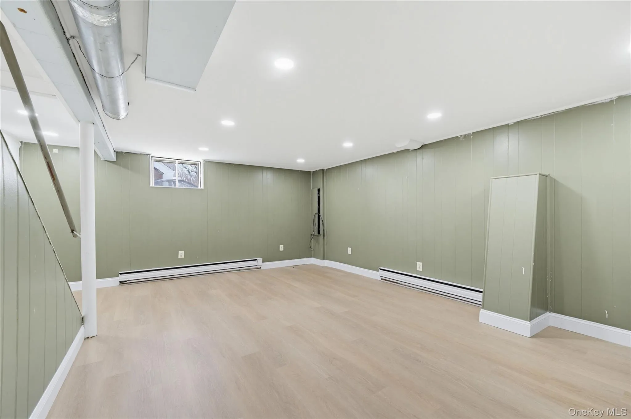 48 Quaker Hill Road, Monroe, NY, 4 Bedrooms Bedrooms, 9 Rooms Rooms,2 BathroomsBathrooms,Residential,For Rent,Quaker Hill,0,988078 48 Quaker Hill Road, Monroe, NY, 4 Bedrooms Bedrooms, 9 Rooms Rooms,2 BathroomsBathrooms,Residential,For Rent,Quaker Hill,0,988078