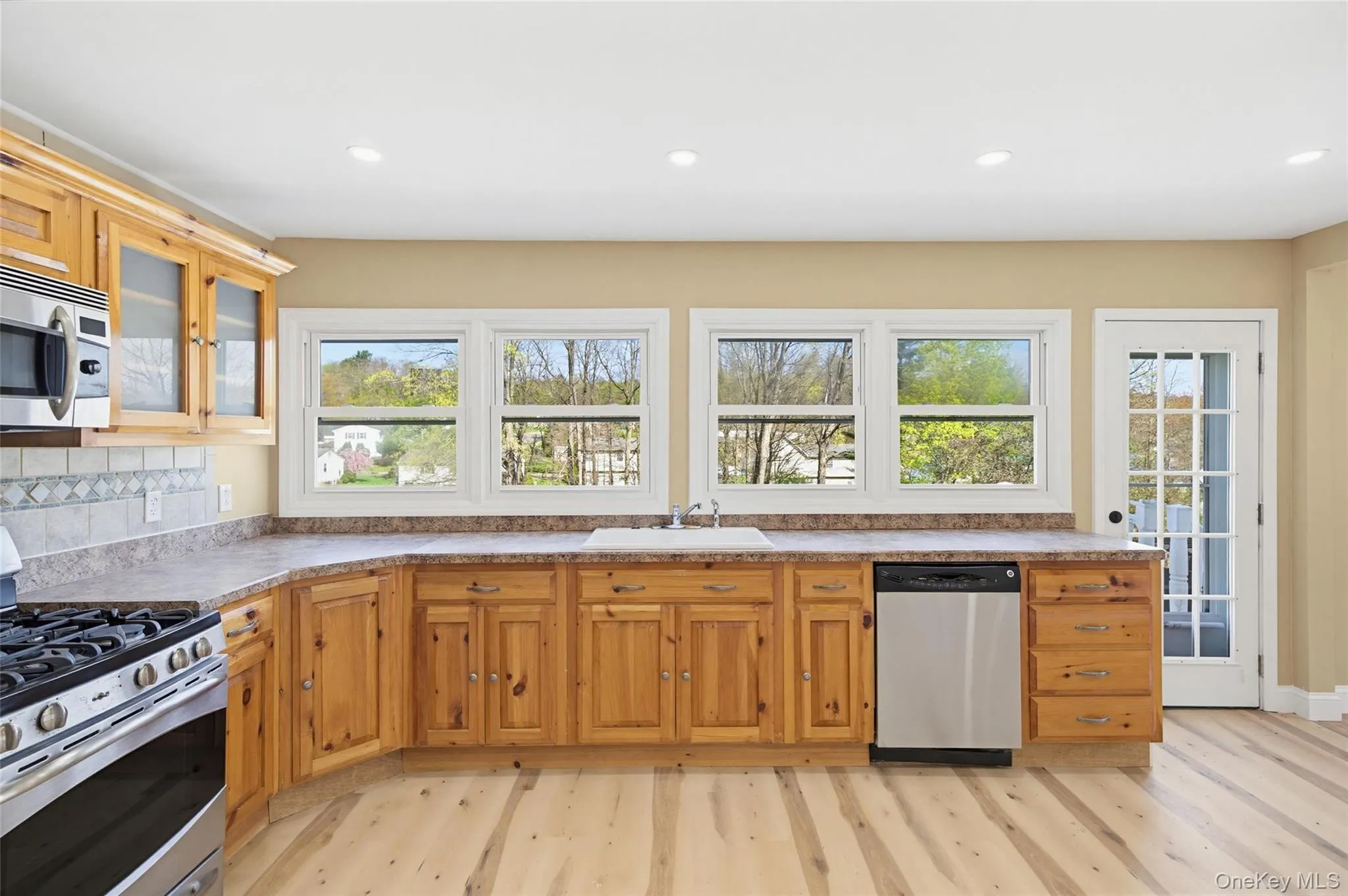 48 Quaker Hill Road, Monroe, NY, 4 Bedrooms Bedrooms, 9 Rooms Rooms,2 BathroomsBathrooms,Residential,For Rent,Quaker Hill,0,988078 48 Quaker Hill Road, Monroe, NY, 4 Bedrooms Bedrooms, 9 Rooms Rooms,2 BathroomsBathrooms,Residential,For Rent,Quaker Hill,0,988078