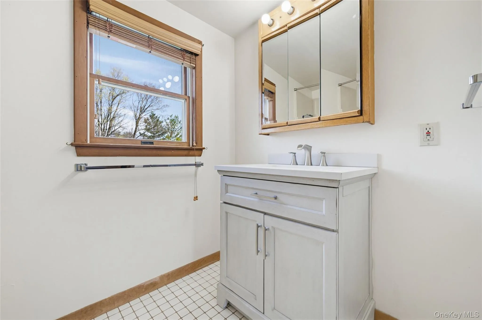 48 Quaker Hill Road, Monroe, NY, 4 Bedrooms Bedrooms, 9 Rooms Rooms,2 BathroomsBathrooms,Residential,For Rent,Quaker Hill,0,988078 48 Quaker Hill Road, Monroe, NY, 4 Bedrooms Bedrooms, 9 Rooms Rooms,2 BathroomsBathrooms,Residential,For Rent,Quaker Hill,0,988078