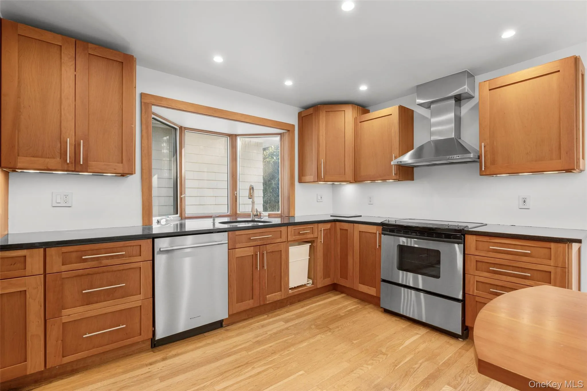 11 Wyndham Road, Yonkers, NY, 4 Bedrooms Bedrooms, 8 Rooms Rooms,3 BathroomsBathrooms,Residential,For Rent,Wyndham,0,988100 11 Wyndham Road, Yonkers, NY, 4 Bedrooms Bedrooms, 8 Rooms Rooms,3 BathroomsBathrooms,Residential,For Rent,Wyndham,0,988100