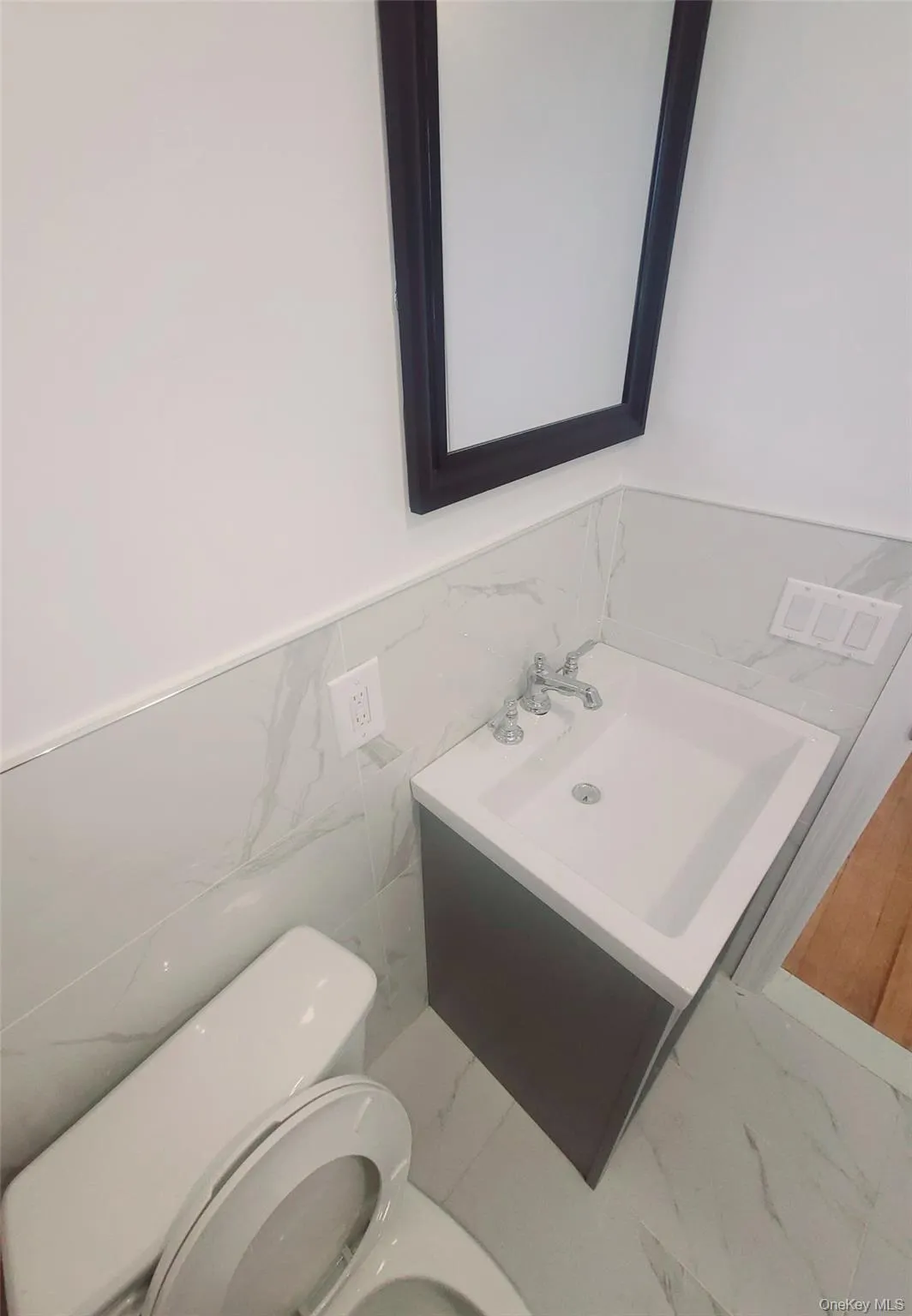 67-39 Clyde Street, New York, NY, 2 Bedrooms Bedrooms, 4 Rooms Rooms,2 BathroomsBathrooms,Residential Lease,For Rent,Clyde,0,988106 67-39 Clyde Street, New York, NY, 2 Bedrooms Bedrooms, 4 Rooms Rooms,2 BathroomsBathrooms,Residential Lease,For Rent,Clyde,0,988106