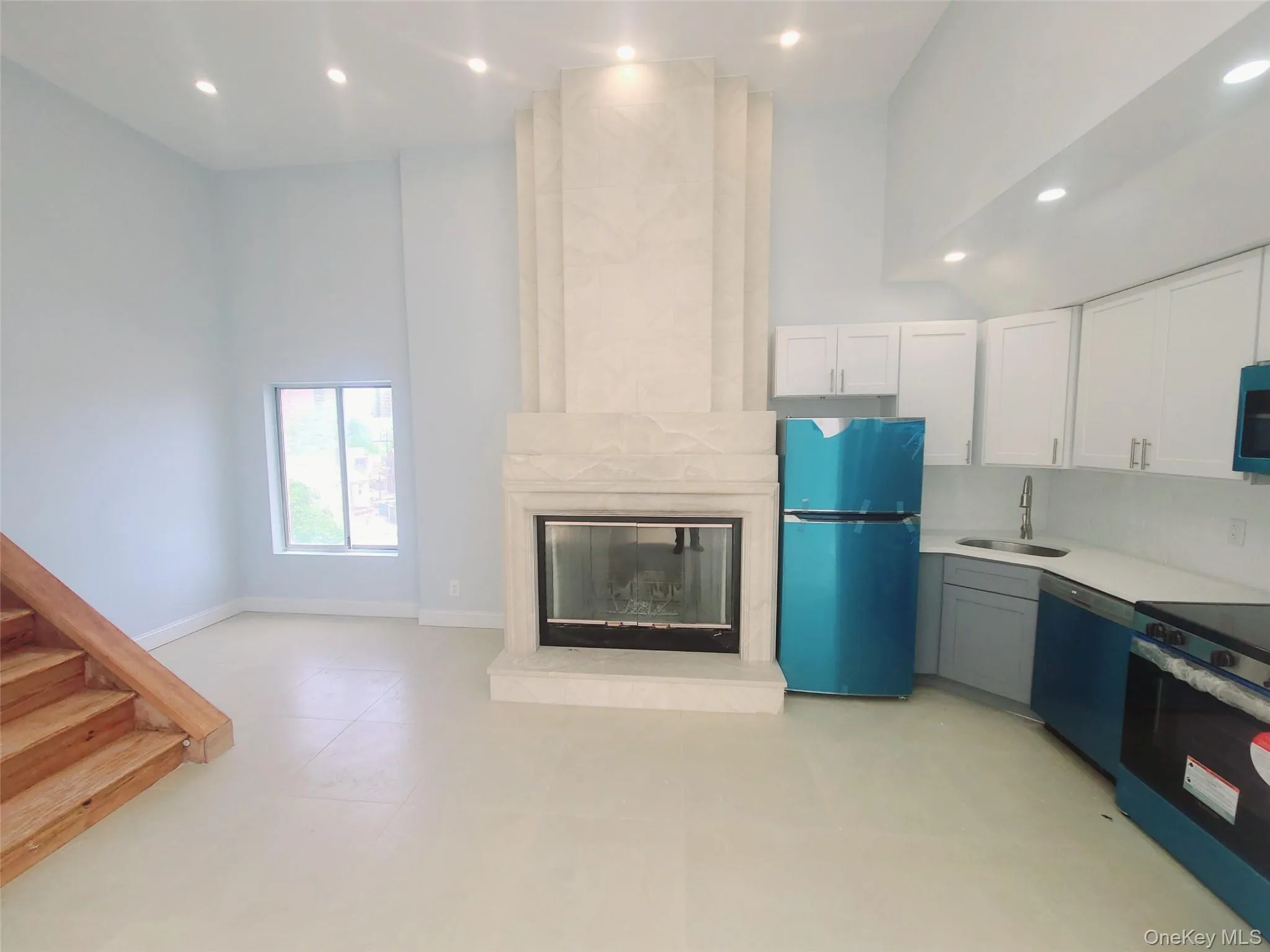 67-39 Clyde Street, New York, NY, 2 Bedrooms Bedrooms, 4 Rooms Rooms,2 BathroomsBathrooms,Residential Lease,For Rent,Clyde,0,988106 67-39 Clyde Street, New York, NY, 2 Bedrooms Bedrooms, 4 Rooms Rooms,2 BathroomsBathrooms,Residential Lease,For Rent,Clyde,0,988106