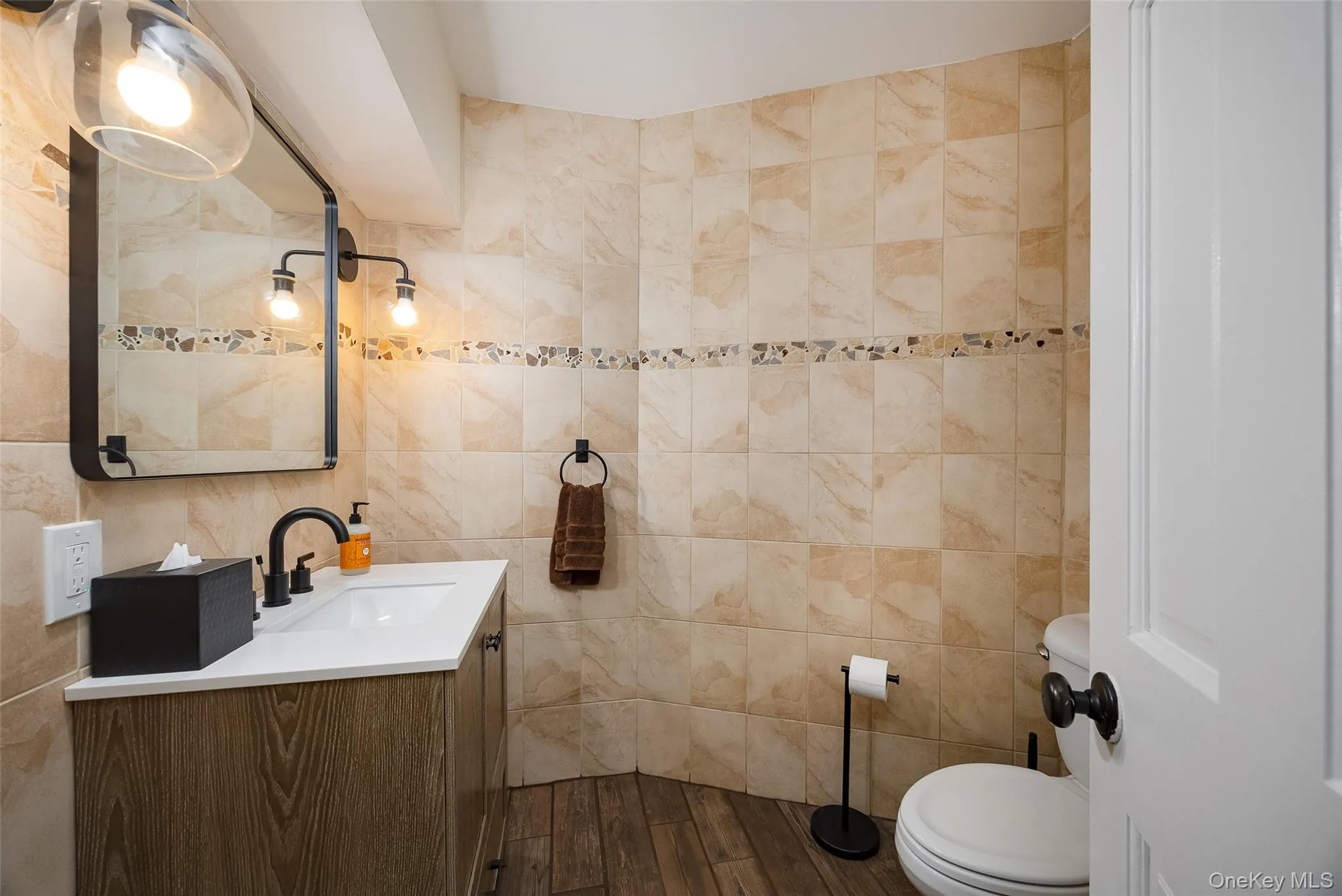 Half bathroom Half bathroom
