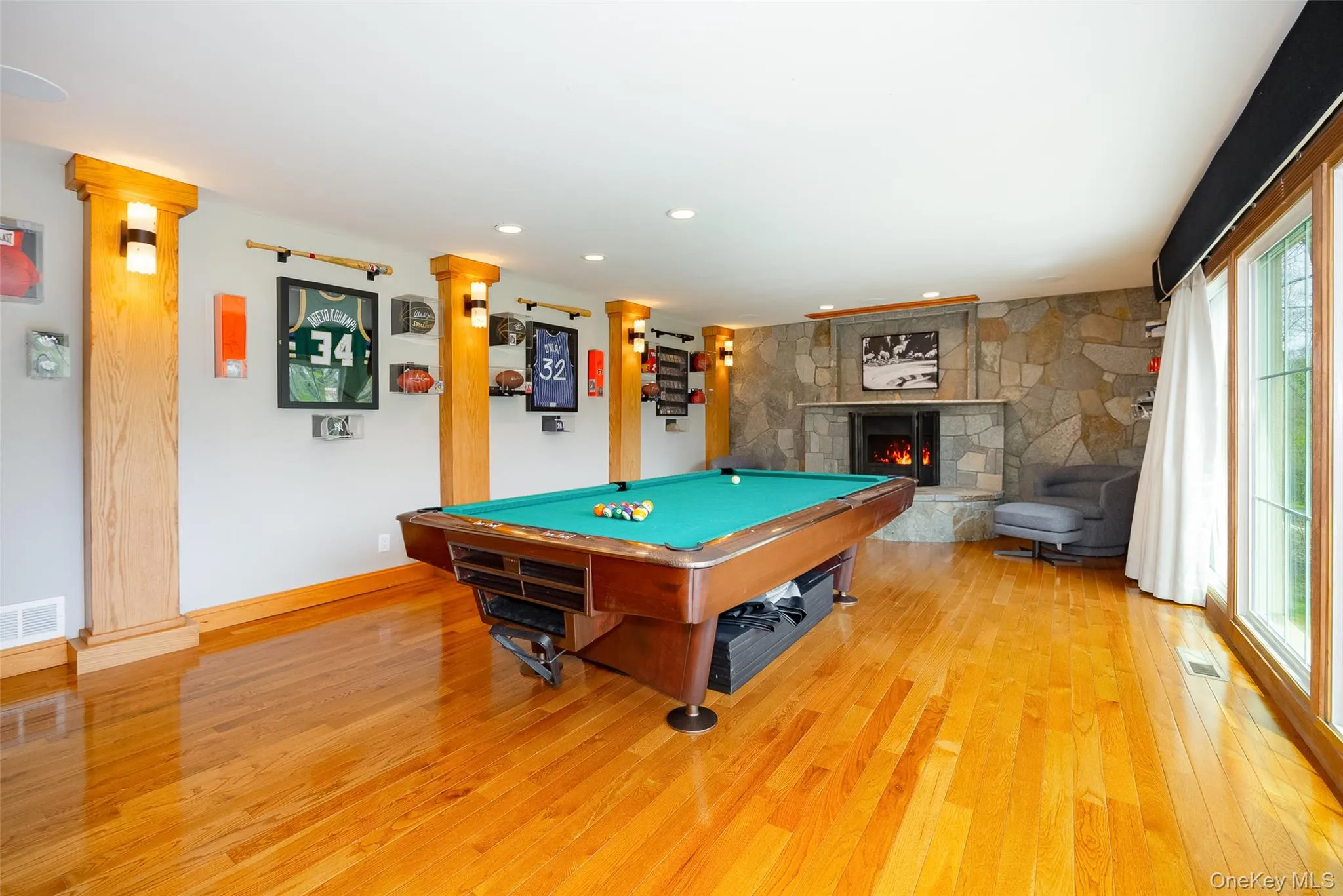 Gaming room Gaming room