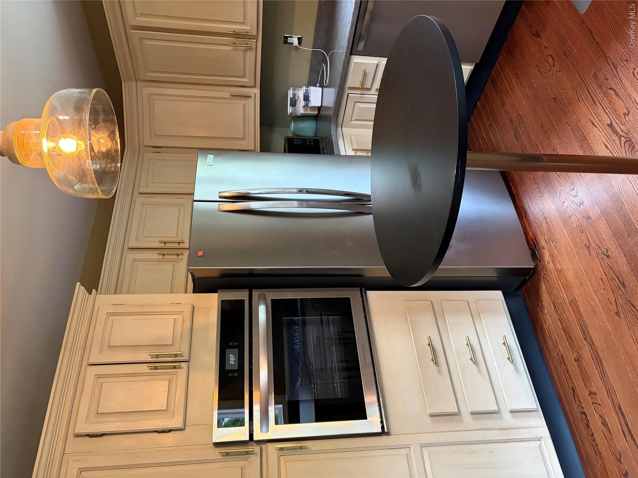 35 2nd Avenue, Brookhaven, NY, 3 Bedrooms Bedrooms, 6 Rooms Rooms,1 BathroomBathrooms,Residential Lease,For Rent,2nd,0,988132 35 2nd Avenue, Brookhaven, NY, 3 Bedrooms Bedrooms, 6 Rooms Rooms,1 BathroomBathrooms,Residential Lease,For Rent,2nd,0,988132