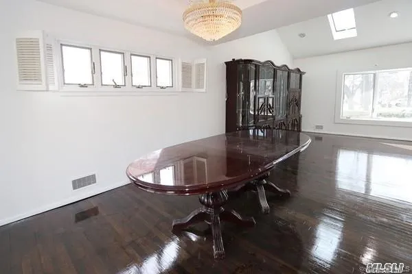 5 Gilbert Road, North Hempstead, NY, 3 Bedrooms Bedrooms, 8 Rooms Rooms,2 BathroomsBathrooms,Residential Lease,For Rent,Gilbert,0,988133 5 Gilbert Road, North Hempstead, NY, 3 Bedrooms Bedrooms, 8 Rooms Rooms,2 BathroomsBathrooms,Residential Lease,For Rent,Gilbert,0,988133