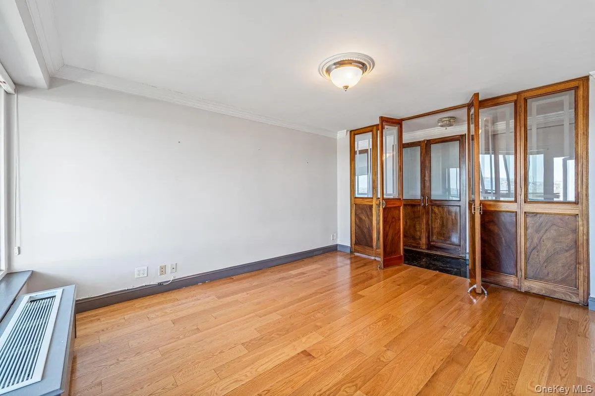 166-25 Powells Cove Boulevard, New York, NY, 2 Bedrooms Bedrooms, 6 Rooms Rooms,2 BathroomsBathrooms,Residential,For Rent,Powells Cove,0,988134 166-25 Powells Cove Boulevard, New York, NY, 2 Bedrooms Bedrooms, 6 Rooms Rooms,2 BathroomsBathrooms,Residential,For Rent,Powells Cove,0,988134