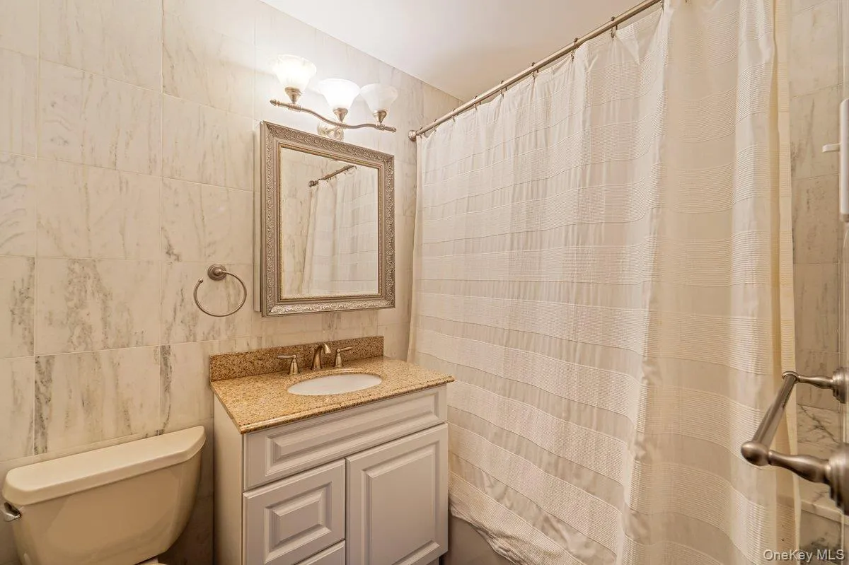 166-25 Powells Cove Boulevard, New York, NY, 2 Bedrooms Bedrooms, 6 Rooms Rooms,2 BathroomsBathrooms,Residential,For Rent,Powells Cove,0,988134 166-25 Powells Cove Boulevard, New York, NY, 2 Bedrooms Bedrooms, 6 Rooms Rooms,2 BathroomsBathrooms,Residential,For Rent,Powells Cove,0,988134