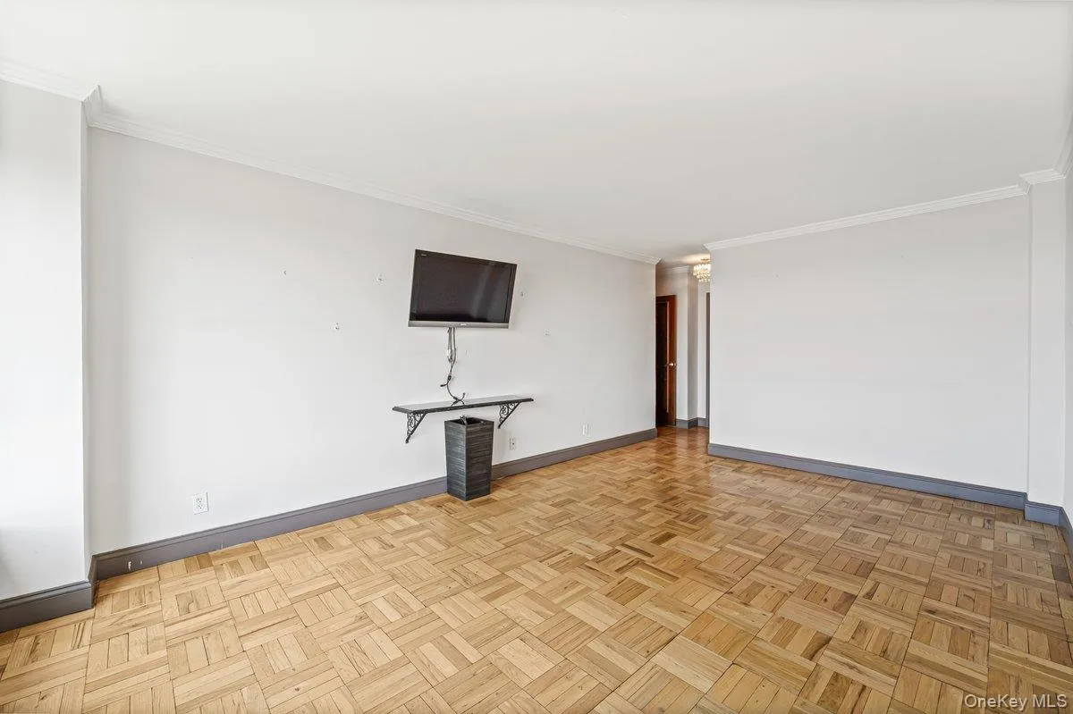166-25 Powells Cove Boulevard, New York, NY, 2 Bedrooms Bedrooms, 6 Rooms Rooms,2 BathroomsBathrooms,Residential,For Rent,Powells Cove,0,988134 166-25 Powells Cove Boulevard, New York, NY, 2 Bedrooms Bedrooms, 6 Rooms Rooms,2 BathroomsBathrooms,Residential,For Rent,Powells Cove,0,988134