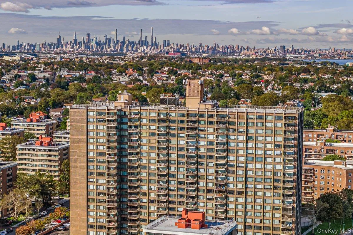 166-25 Powells Cove Boulevard, New York, NY, 2 Bedrooms Bedrooms, 6 Rooms Rooms,2 BathroomsBathrooms,Residential,For Rent,Powells Cove,0,988134 166-25 Powells Cove Boulevard, New York, NY, 2 Bedrooms Bedrooms, 6 Rooms Rooms,2 BathroomsBathrooms,Residential,For Rent,Powells Cove,0,988134
