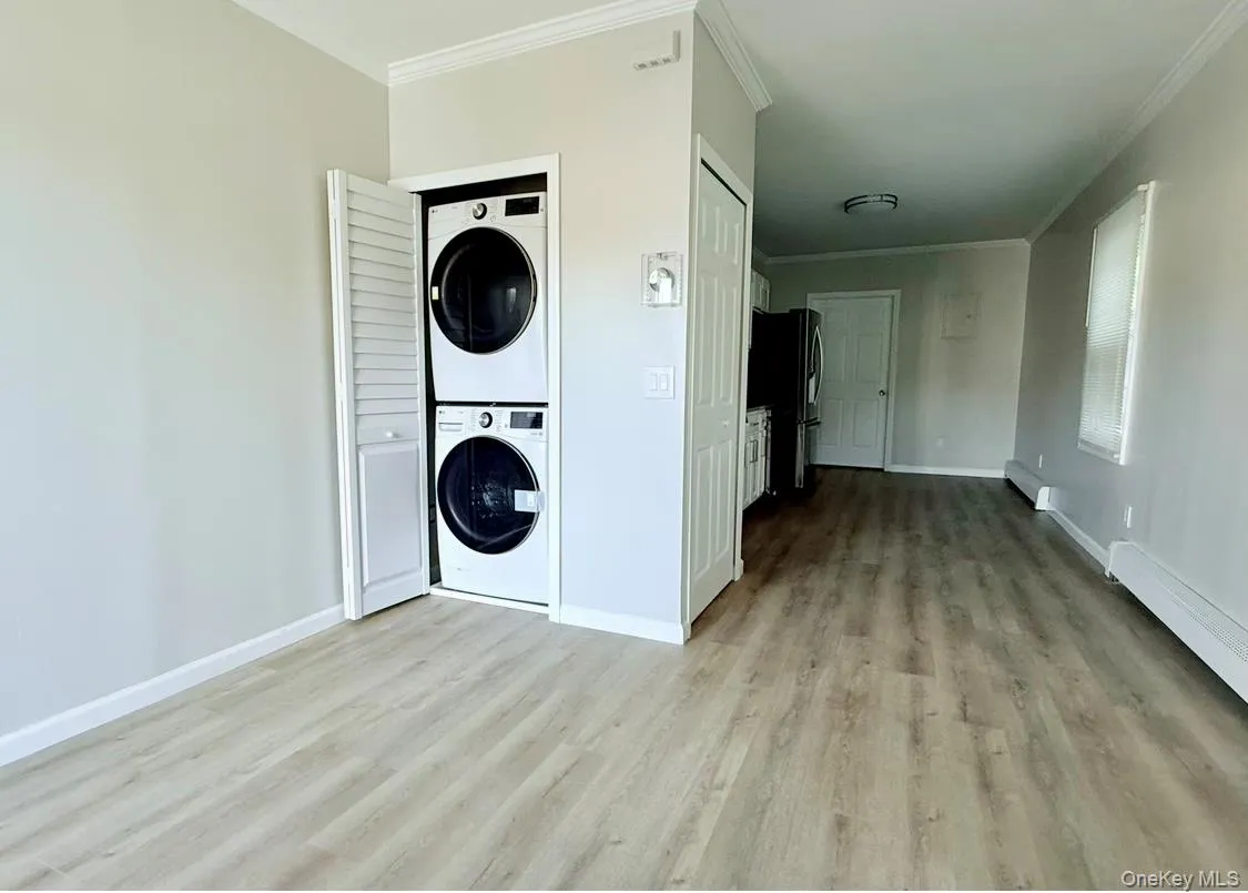 621 2nd Street, Mamaroneck, NY, 2 Bedrooms Bedrooms, 4 Rooms Rooms,1 BathroomBathrooms,Residential Lease,For Rent,2nd,0,988144 621 2nd Street, Mamaroneck, NY, 2 Bedrooms Bedrooms, 4 Rooms Rooms,1 BathroomBathrooms,Residential Lease,For Rent,2nd,0,988144