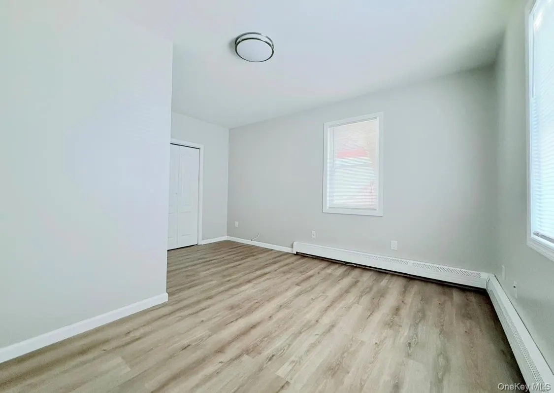 621 2nd Street, Mamaroneck, NY, 2 Bedrooms Bedrooms, 4 Rooms Rooms,1 BathroomBathrooms,Residential Lease,For Rent,2nd,0,988144 621 2nd Street, Mamaroneck, NY, 2 Bedrooms Bedrooms, 4 Rooms Rooms,1 BathroomBathrooms,Residential Lease,For Rent,2nd,0,988144