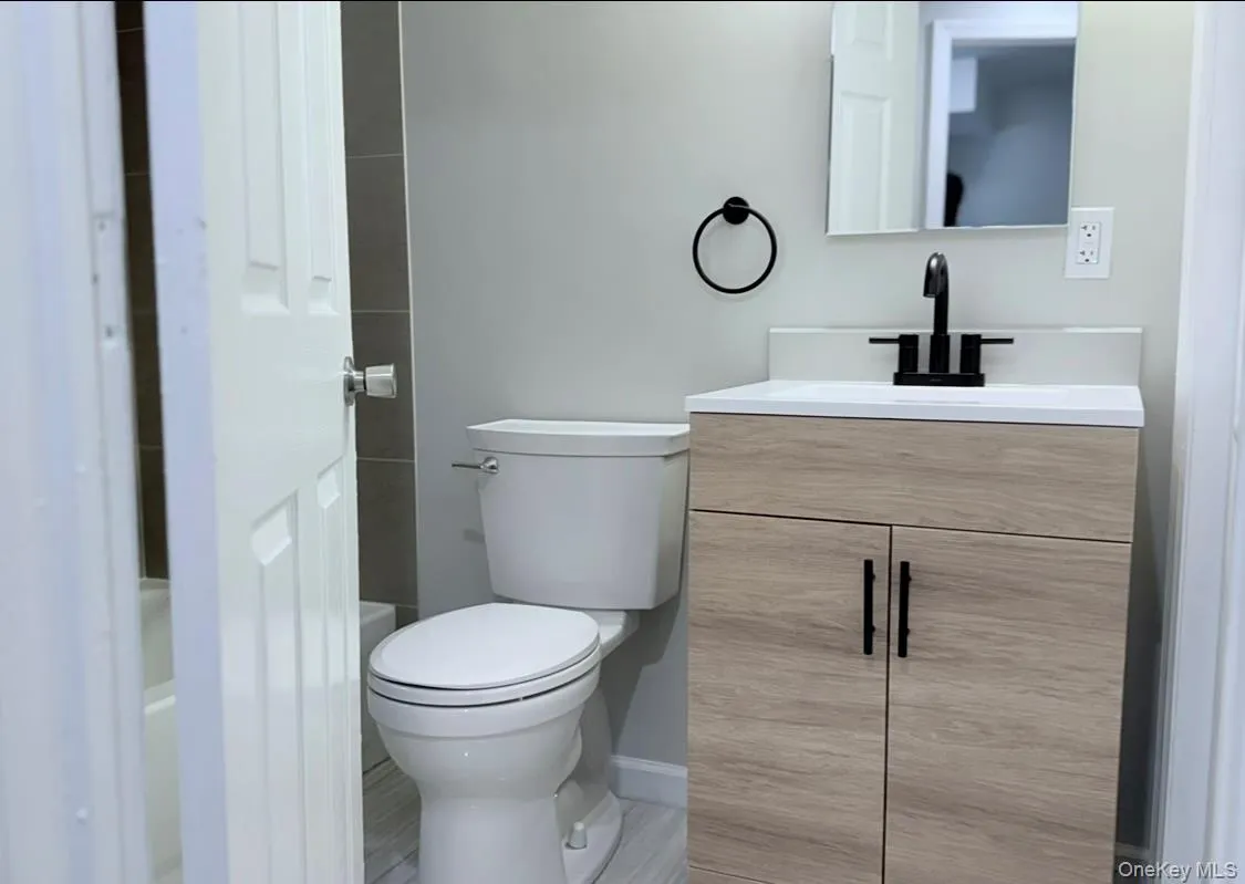 621 2nd Street, Mamaroneck, NY, 2 Bedrooms Bedrooms, 4 Rooms Rooms,1 BathroomBathrooms,Residential Lease,For Rent,2nd,0,988144 621 2nd Street, Mamaroneck, NY, 2 Bedrooms Bedrooms, 4 Rooms Rooms,1 BathroomBathrooms,Residential Lease,For Rent,2nd,0,988144