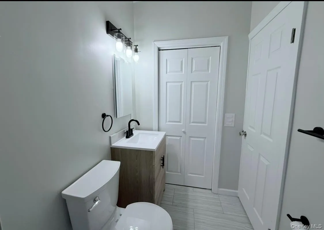 621 2nd Street, Mamaroneck, NY, 2 Bedrooms Bedrooms, 4 Rooms Rooms,1 BathroomBathrooms,Residential Lease,For Rent,2nd,0,988144 621 2nd Street, Mamaroneck, NY, 2 Bedrooms Bedrooms, 4 Rooms Rooms,1 BathroomBathrooms,Residential Lease,For Rent,2nd,0,988144