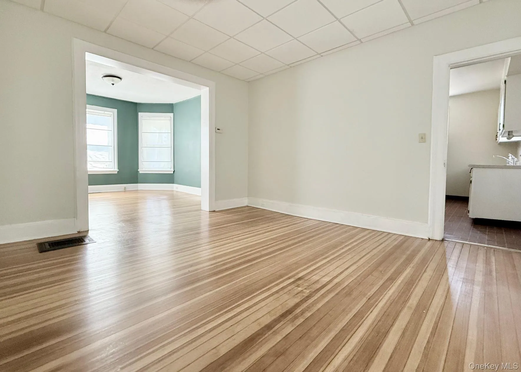 505 Prospect Avenue, Mamaroneck, NY, 3 Bedrooms Bedrooms, 7 Rooms Rooms,1 BathroomBathrooms,Residential Lease,For Rent,Prospect,0,988161 505 Prospect Avenue, Mamaroneck, NY, 3 Bedrooms Bedrooms, 7 Rooms Rooms,1 BathroomBathrooms,Residential Lease,For Rent,Prospect,0,988161
