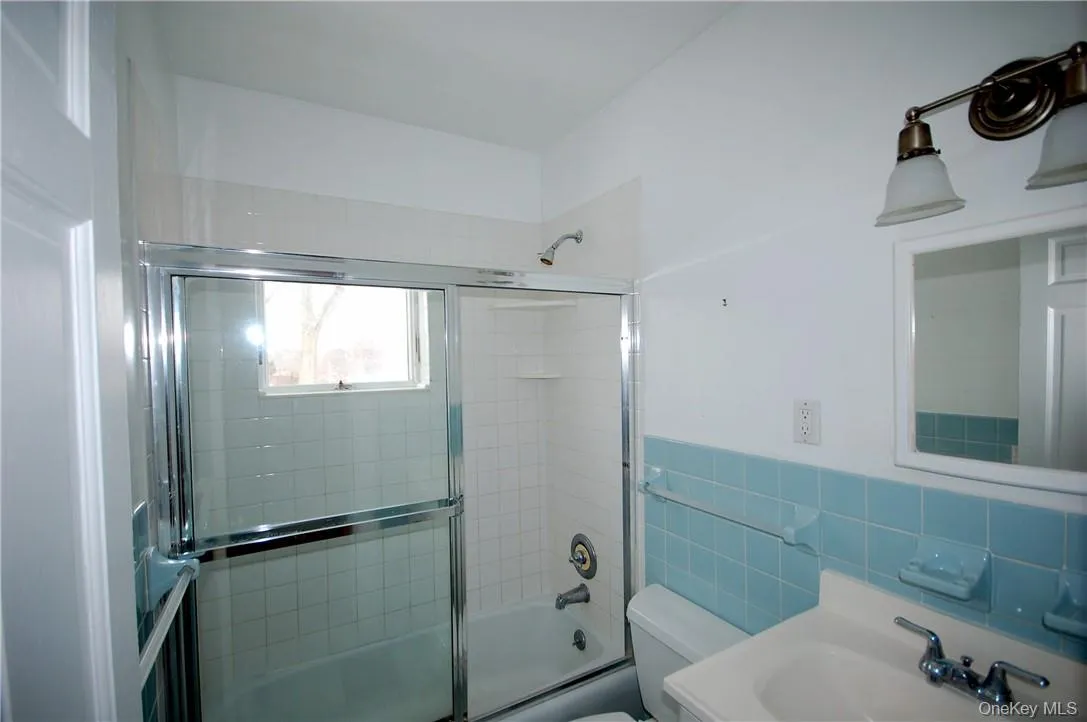 505 Prospect Avenue, Mamaroneck, NY, 3 Bedrooms Bedrooms, 7 Rooms Rooms,1 BathroomBathrooms,Residential Lease,For Rent,Prospect,0,988161 505 Prospect Avenue, Mamaroneck, NY, 3 Bedrooms Bedrooms, 7 Rooms Rooms,1 BathroomBathrooms,Residential Lease,For Rent,Prospect,0,988161