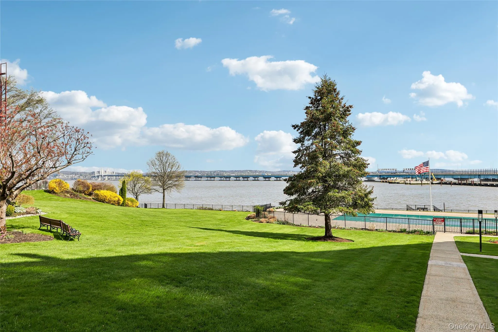 2 Salisbury Point, Orangetown, NY, 2 Bedrooms Bedrooms, 5 Rooms Rooms,2 BathroomsBathrooms,Residential Sale,For Rent,Salisbury,0,988165 2 Salisbury Point, Orangetown, NY, 2 Bedrooms Bedrooms, 5 Rooms Rooms,2 BathroomsBathrooms,Residential Sale,For Rent,Salisbury,0,988165