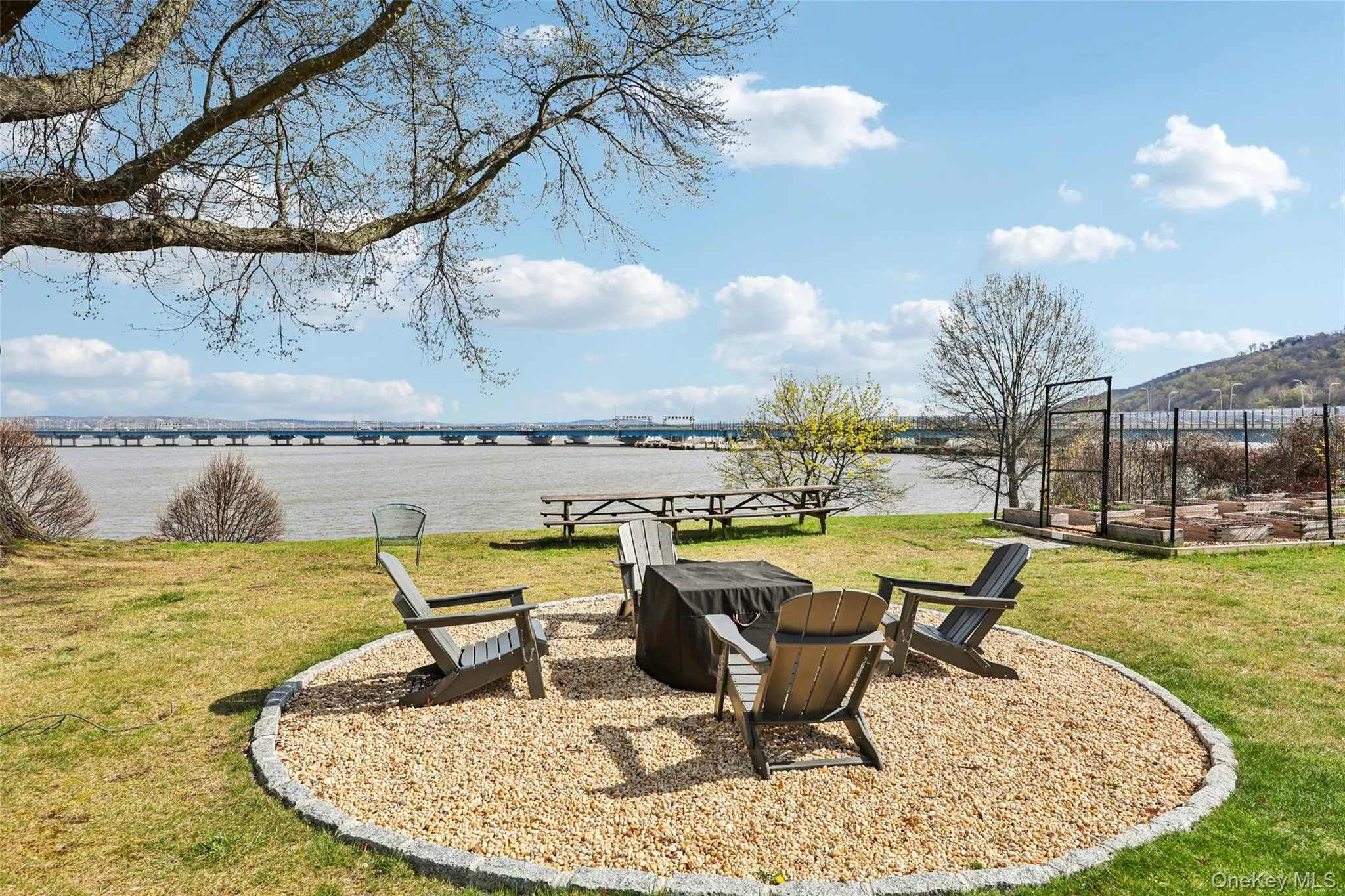 2 Salisbury Point, Orangetown, NY, 2 Bedrooms Bedrooms, 5 Rooms Rooms,2 BathroomsBathrooms,Residential Sale,For Rent,Salisbury,0,988165 2 Salisbury Point, Orangetown, NY, 2 Bedrooms Bedrooms, 5 Rooms Rooms,2 BathroomsBathrooms,Residential Sale,For Rent,Salisbury,0,988165