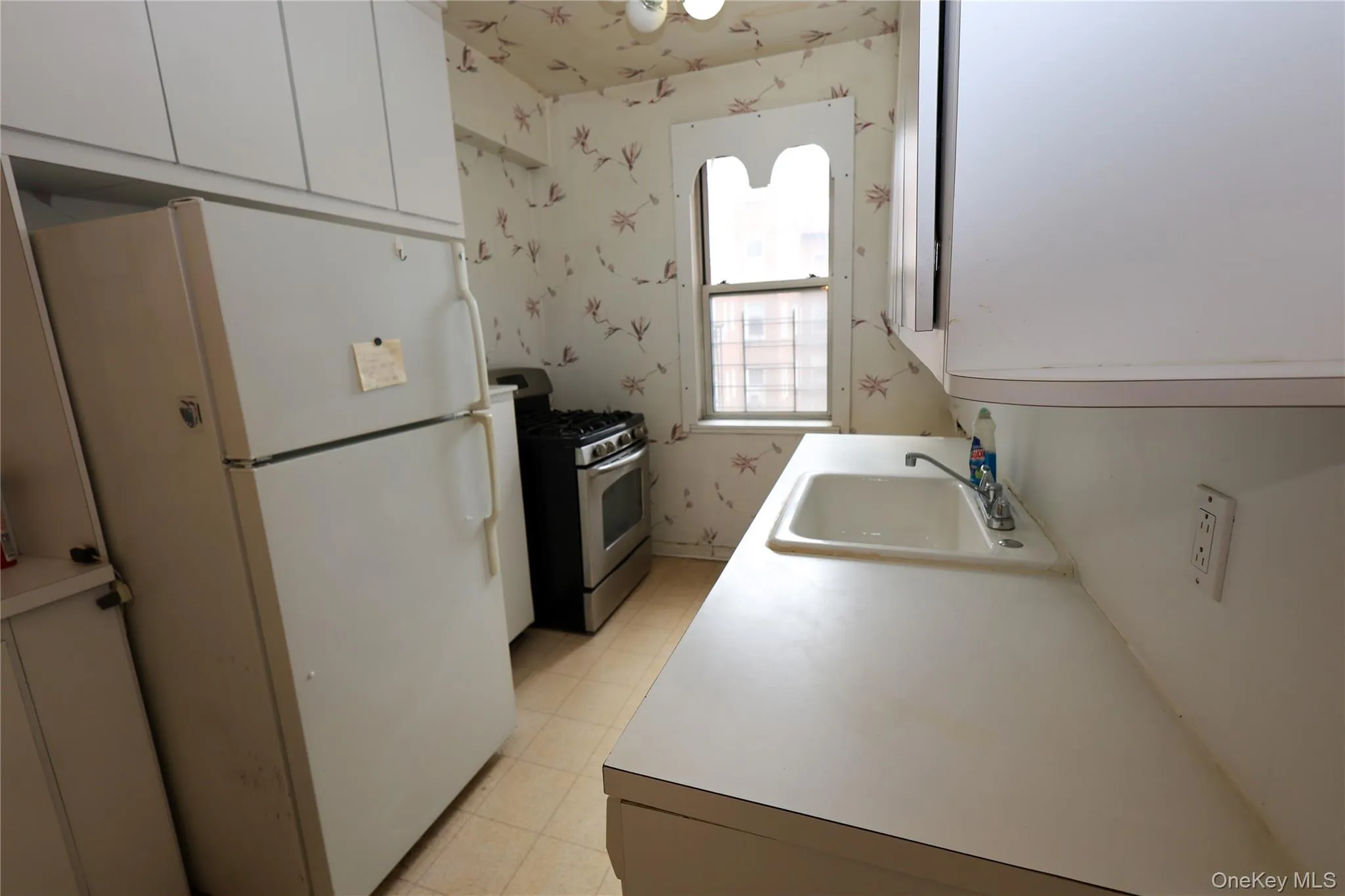 9941 64th Avenue, New York, NY, 3 Bedrooms Bedrooms, 7 Rooms Rooms,2 BathroomsBathrooms,Residential,For Rent,64th Avenue,0,988172 9941 64th Avenue, New York, NY, 3 Bedrooms Bedrooms, 7 Rooms Rooms,2 BathroomsBathrooms,Residential,For Rent,64th Avenue,0,988172