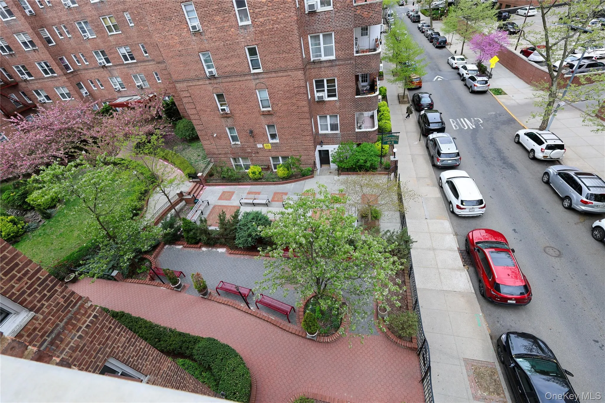 9941 64th Avenue, New York, NY, 3 Bedrooms Bedrooms, 7 Rooms Rooms,2 BathroomsBathrooms,Residential,For Rent,64th Avenue,0,988172 9941 64th Avenue, New York, NY, 3 Bedrooms Bedrooms, 7 Rooms Rooms,2 BathroomsBathrooms,Residential,For Rent,64th Avenue,0,988172