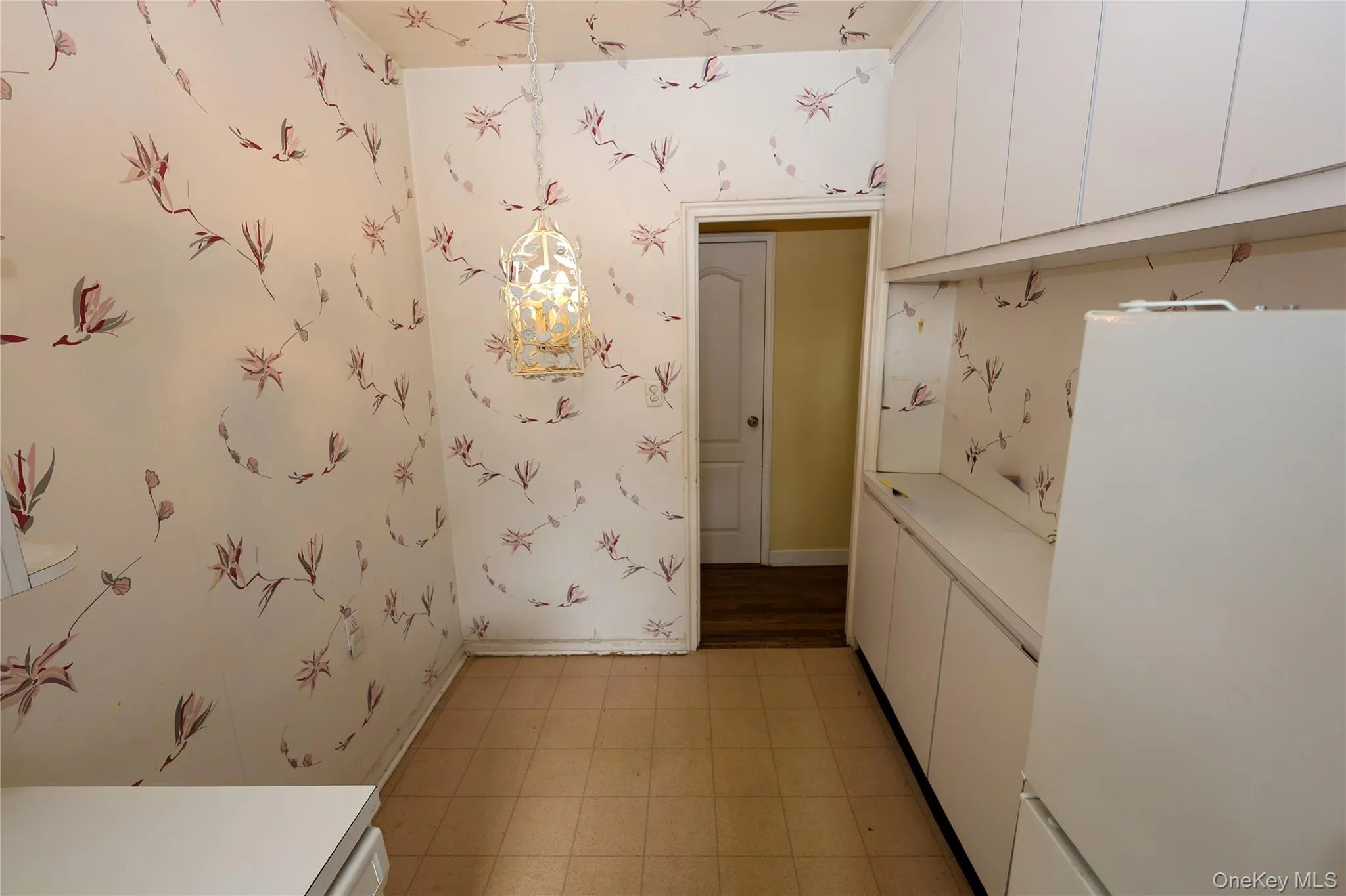 9941 64th Avenue, New York, NY, 3 Bedrooms Bedrooms, 7 Rooms Rooms,2 BathroomsBathrooms,Residential,For Rent,64th Avenue,0,988172 9941 64th Avenue, New York, NY, 3 Bedrooms Bedrooms, 7 Rooms Rooms,2 BathroomsBathrooms,Residential,For Rent,64th Avenue,0,988172
