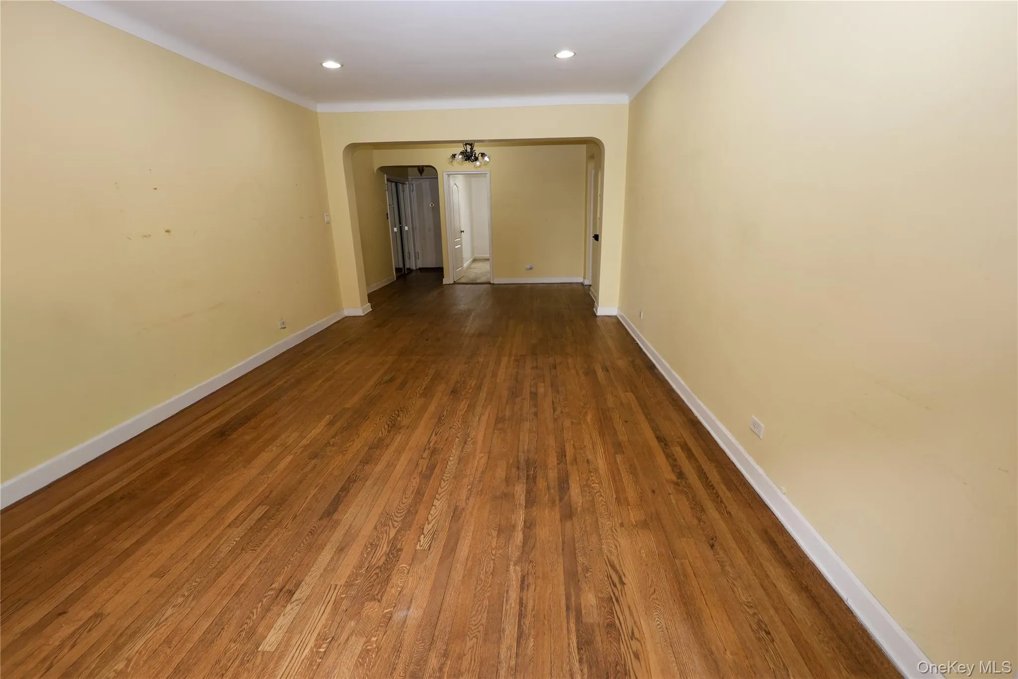 9941 64th Avenue, New York, NY, 3 Bedrooms Bedrooms, 7 Rooms Rooms,2 BathroomsBathrooms,Residential,For Rent,64th Avenue,0,988172 9941 64th Avenue, New York, NY, 3 Bedrooms Bedrooms, 7 Rooms Rooms,2 BathroomsBathrooms,Residential,For Rent,64th Avenue,0,988172