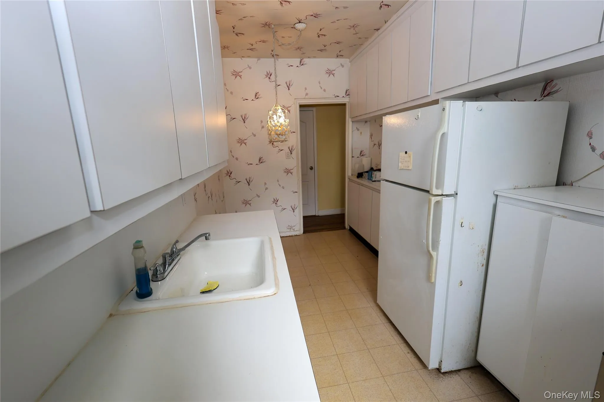 9941 64th Avenue, New York, NY, 3 Bedrooms Bedrooms, 7 Rooms Rooms,2 BathroomsBathrooms,Residential,For Rent,64th Avenue,0,988172 9941 64th Avenue, New York, NY, 3 Bedrooms Bedrooms, 7 Rooms Rooms,2 BathroomsBathrooms,Residential,For Rent,64th Avenue,0,988172