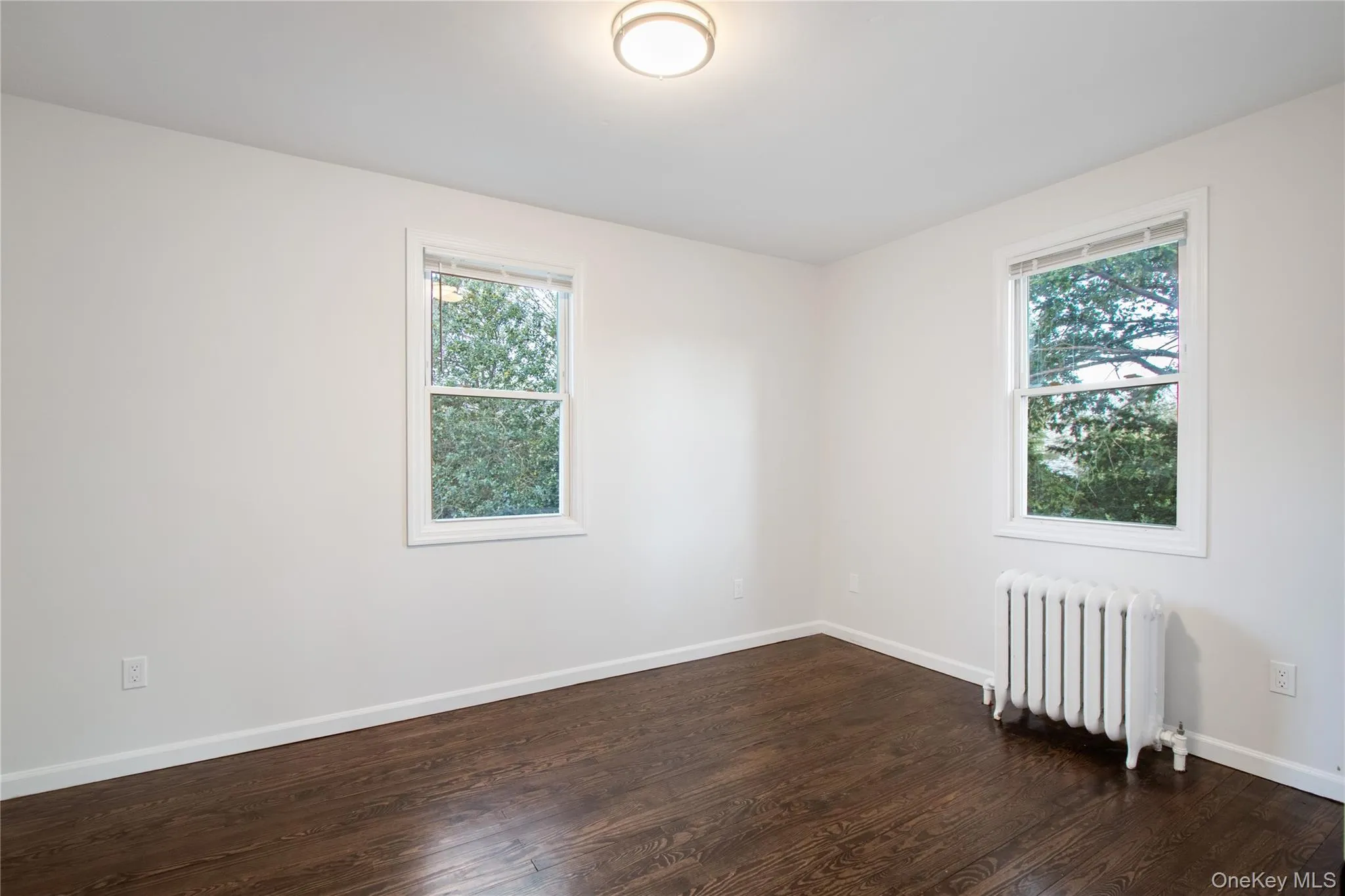 26 5th Street, Oyster Bay, NY, 3 Bedrooms Bedrooms, 8 Rooms Rooms,1 BathroomBathrooms,Residential Lease,For Rent,5th,0,988177 26 5th Street, Oyster Bay, NY, 3 Bedrooms Bedrooms, 8 Rooms Rooms,1 BathroomBathrooms,Residential Lease,For Rent,5th,0,988177
