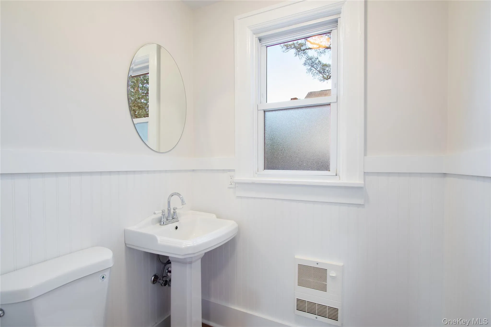 26 5th Street, Oyster Bay, NY, 3 Bedrooms Bedrooms, 8 Rooms Rooms,1 BathroomBathrooms,Residential Lease,For Rent,5th,0,988177 26 5th Street, Oyster Bay, NY, 3 Bedrooms Bedrooms, 8 Rooms Rooms,1 BathroomBathrooms,Residential Lease,For Rent,5th,0,988177