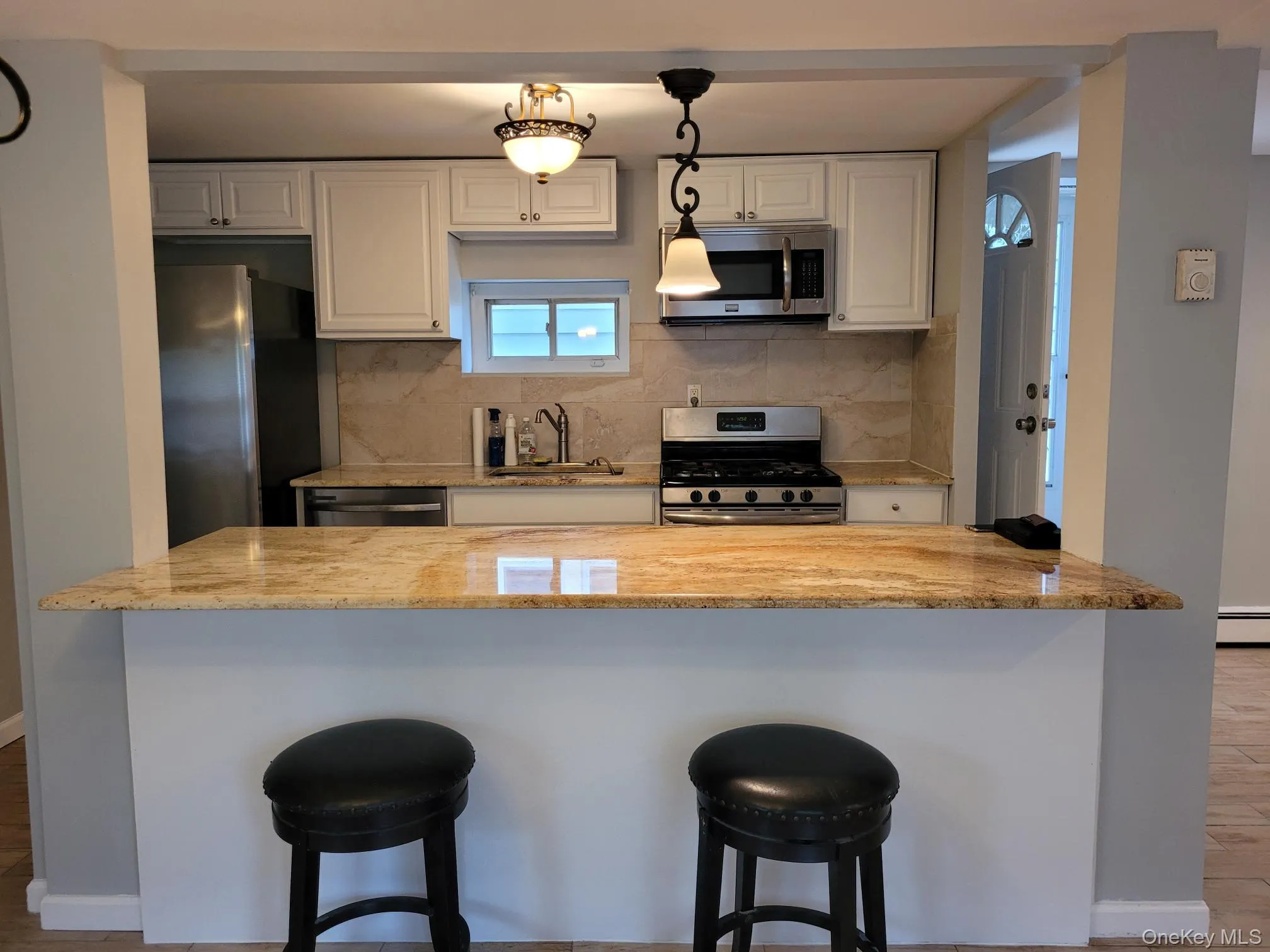 15611 102nd Street, New York, NY, 1 Bedroom Bedrooms, 4 Rooms Rooms,1 BathroomBathrooms,Residential Lease,For Rent,102nd,0,988179 15611 102nd Street, New York, NY, 1 Bedroom Bedrooms, 4 Rooms Rooms,1 BathroomBathrooms,Residential Lease,For Rent,102nd,0,988179