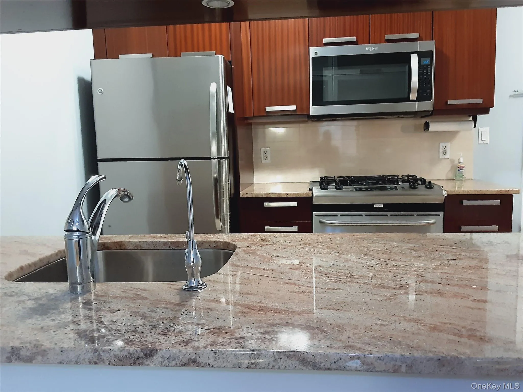 3330 61st Street, New York, NY, 1 Bedroom Bedrooms, 3 Rooms Rooms,1 BathroomBathrooms,Residential,For Rent,61st,0,988189 3330 61st Street, New York, NY, 1 Bedroom Bedrooms, 3 Rooms Rooms,1 BathroomBathrooms,Residential,For Rent,61st,0,988189
