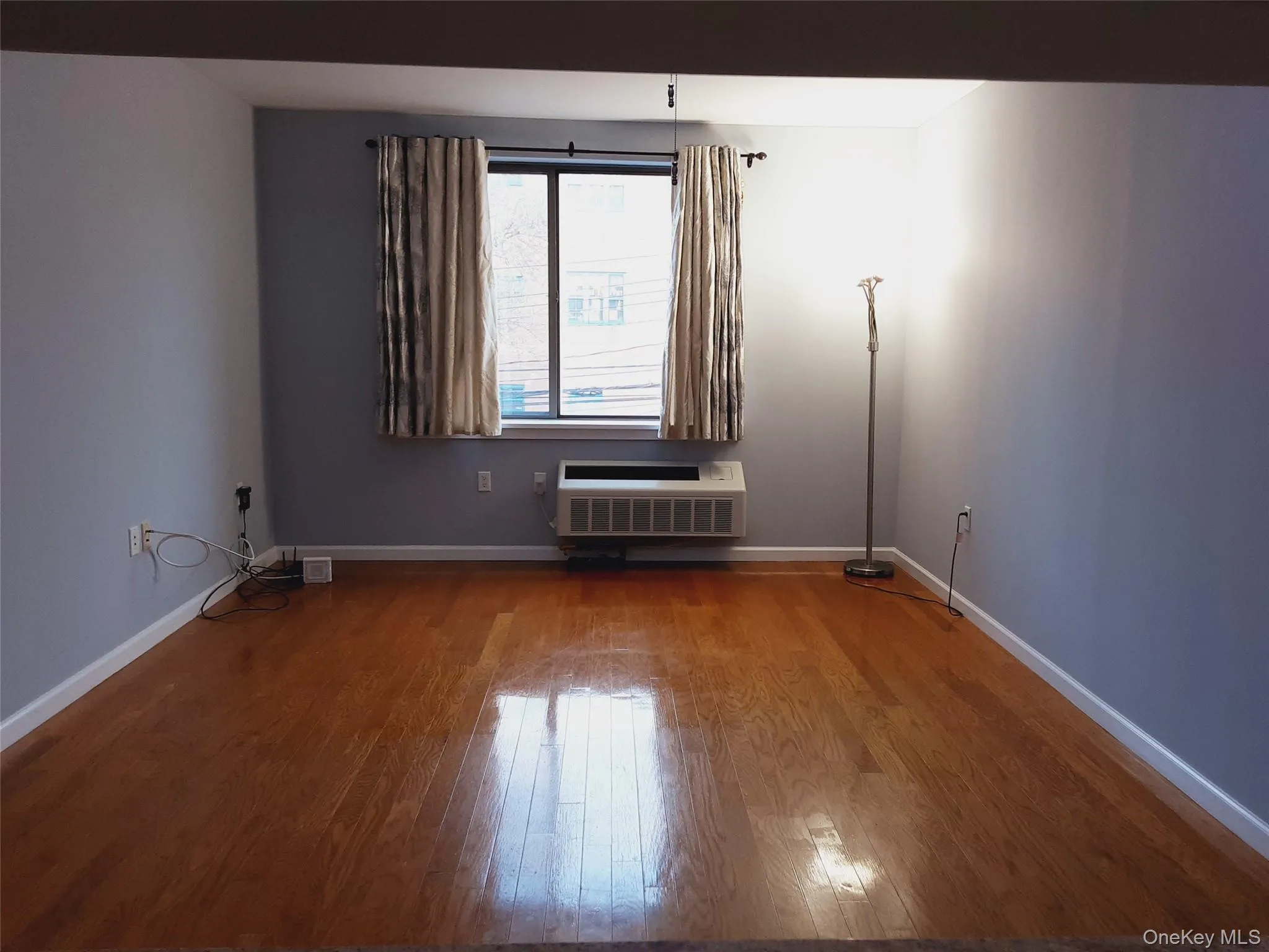 3330 61st Street, New York, NY, 1 Bedroom Bedrooms, 3 Rooms Rooms,1 BathroomBathrooms,Residential,For Rent,61st,0,988189 3330 61st Street, New York, NY, 1 Bedroom Bedrooms, 3 Rooms Rooms,1 BathroomBathrooms,Residential,For Rent,61st,0,988189