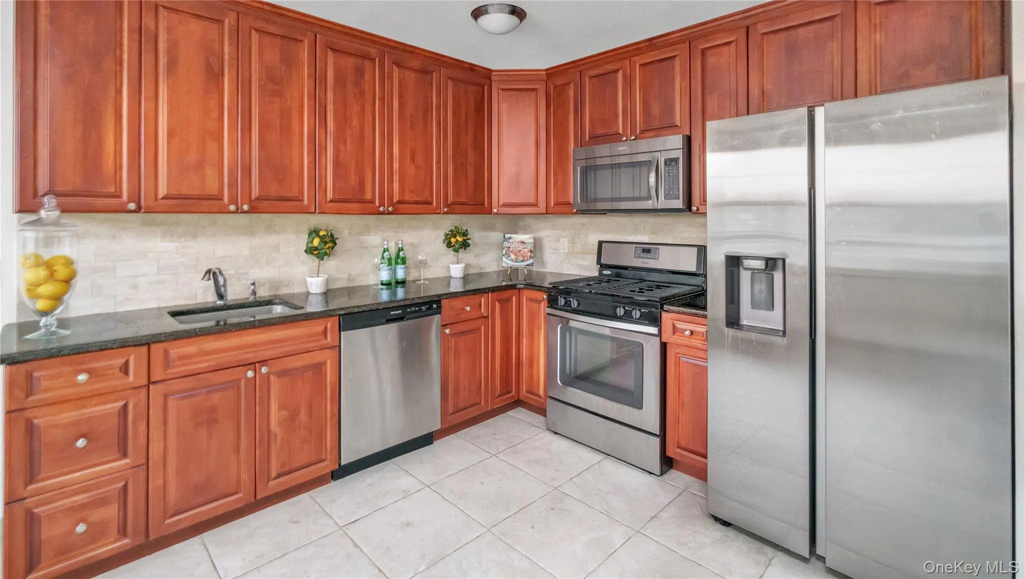 400 Carney Street, Oyster Bay, NY, 1 Bedroom Bedrooms, 2 Rooms Rooms,1 BathroomBathrooms,Residential Lease,For Rent,Carney,0,988198 400 Carney Street, Oyster Bay, NY, 1 Bedroom Bedrooms, 2 Rooms Rooms,1 BathroomBathrooms,Residential Lease,For Rent,Carney,0,988198