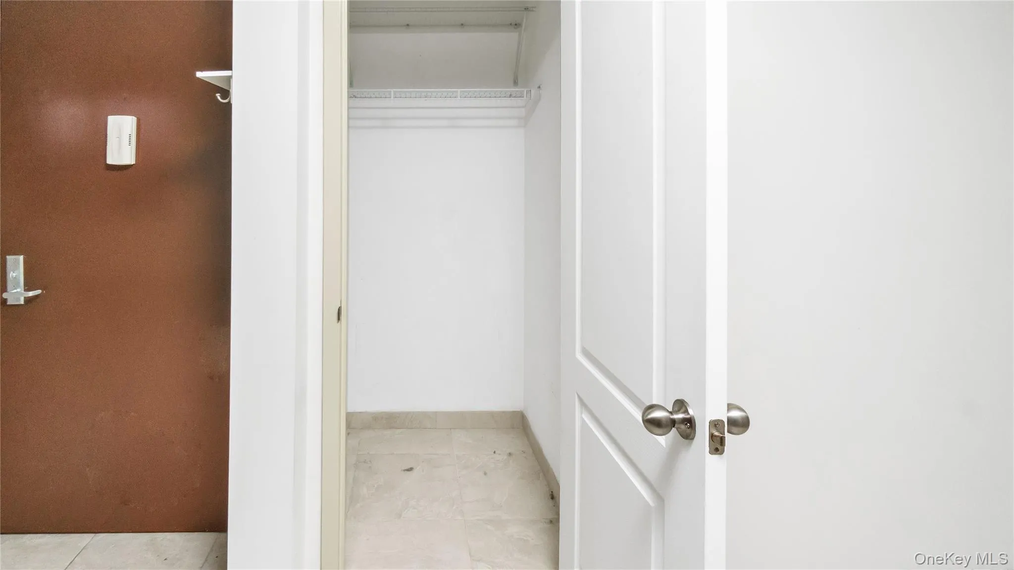 400 Carney Street, Oyster Bay, NY, 1 Bedroom Bedrooms, 2 Rooms Rooms,1 BathroomBathrooms,Residential Lease,For Rent,Carney,0,988198 400 Carney Street, Oyster Bay, NY, 1 Bedroom Bedrooms, 2 Rooms Rooms,1 BathroomBathrooms,Residential Lease,For Rent,Carney,0,988198