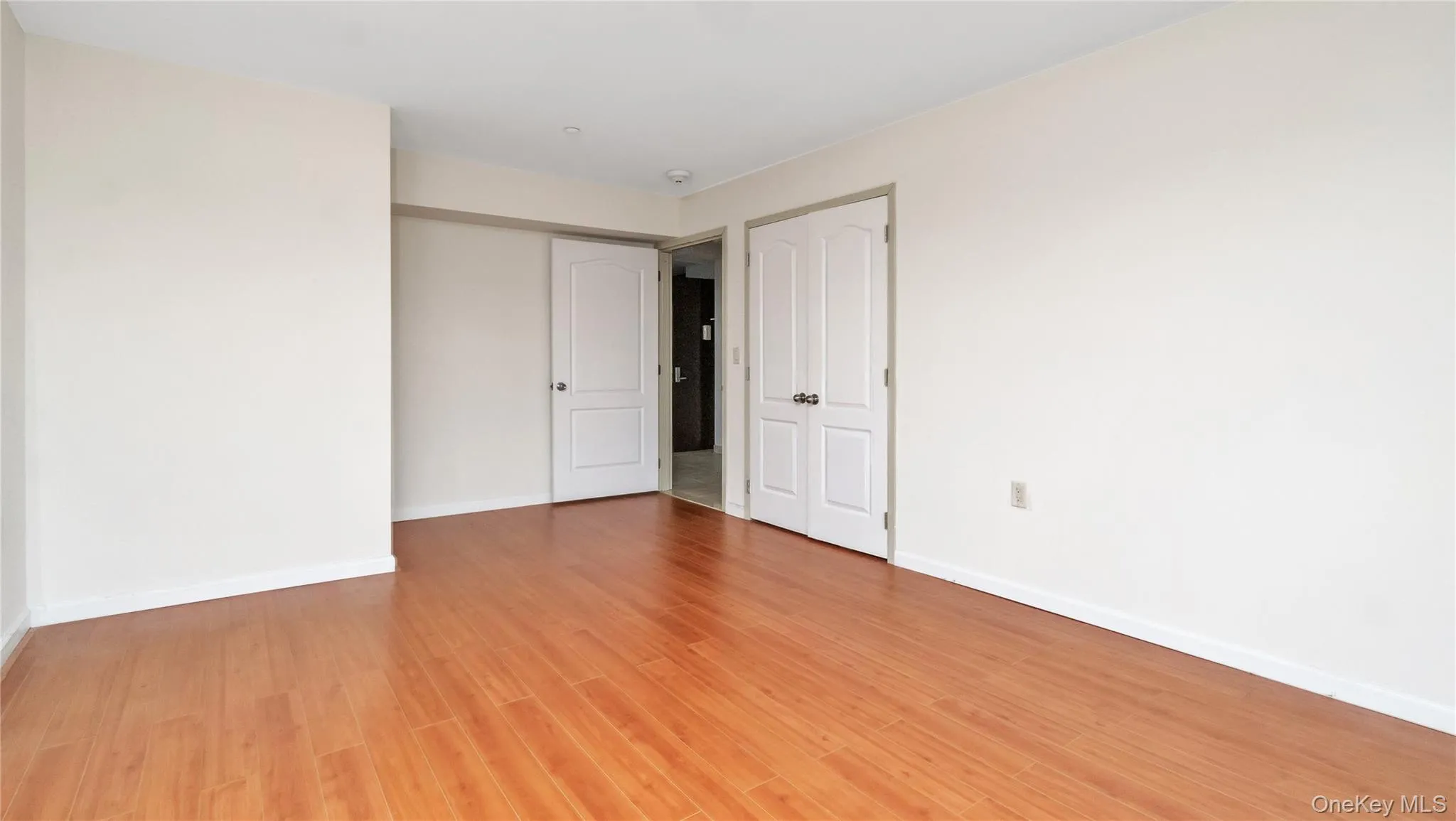 400 Carney Street, Oyster Bay, NY, 1 Bedroom Bedrooms, 2 Rooms Rooms,1 BathroomBathrooms,Residential Lease,For Rent,Carney,0,988198 400 Carney Street, Oyster Bay, NY, 1 Bedroom Bedrooms, 2 Rooms Rooms,1 BathroomBathrooms,Residential Lease,For Rent,Carney,0,988198