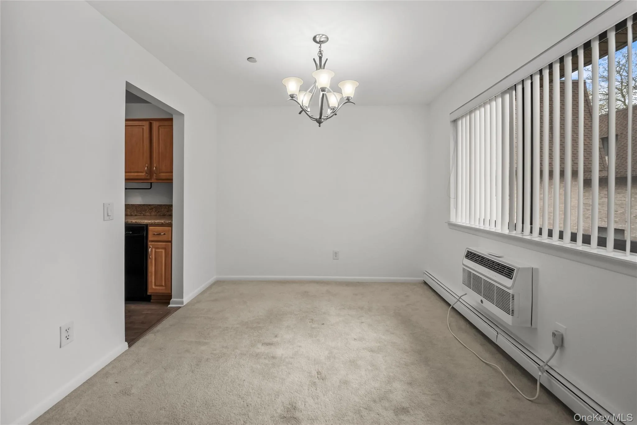 Dining Area Dining Area