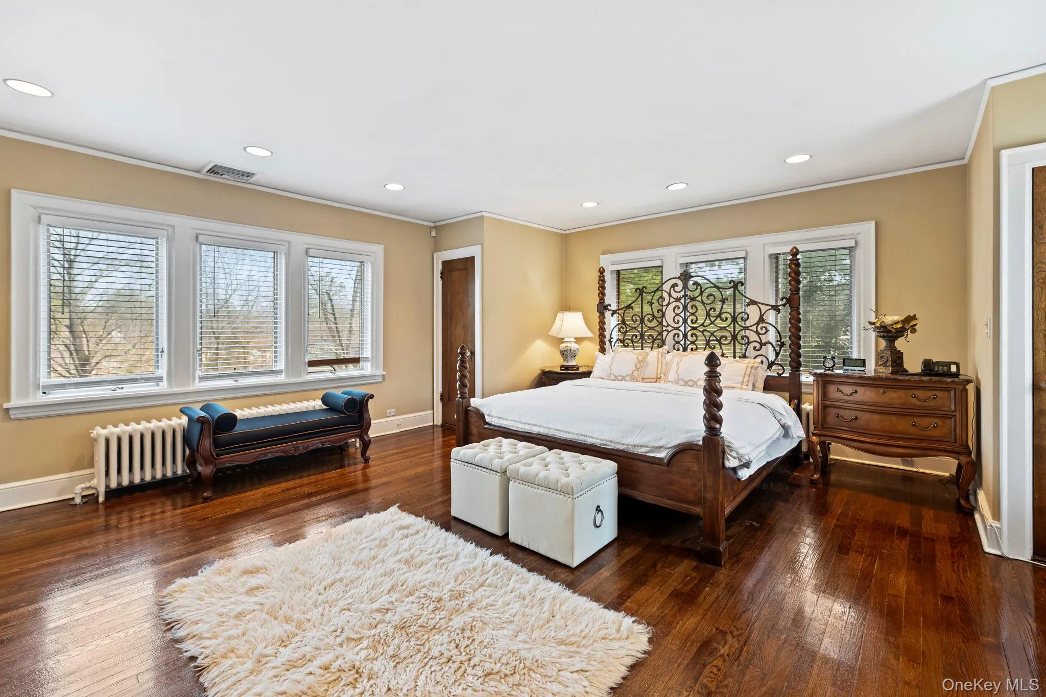 Super spacious primary suite Super spacious primary suite